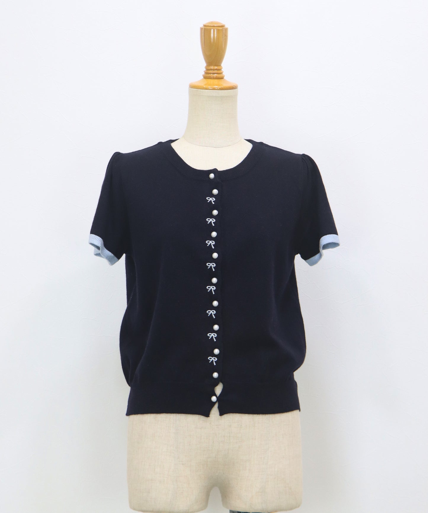 【早割5％OFF】リボン刺繍バイカラーカーディガン