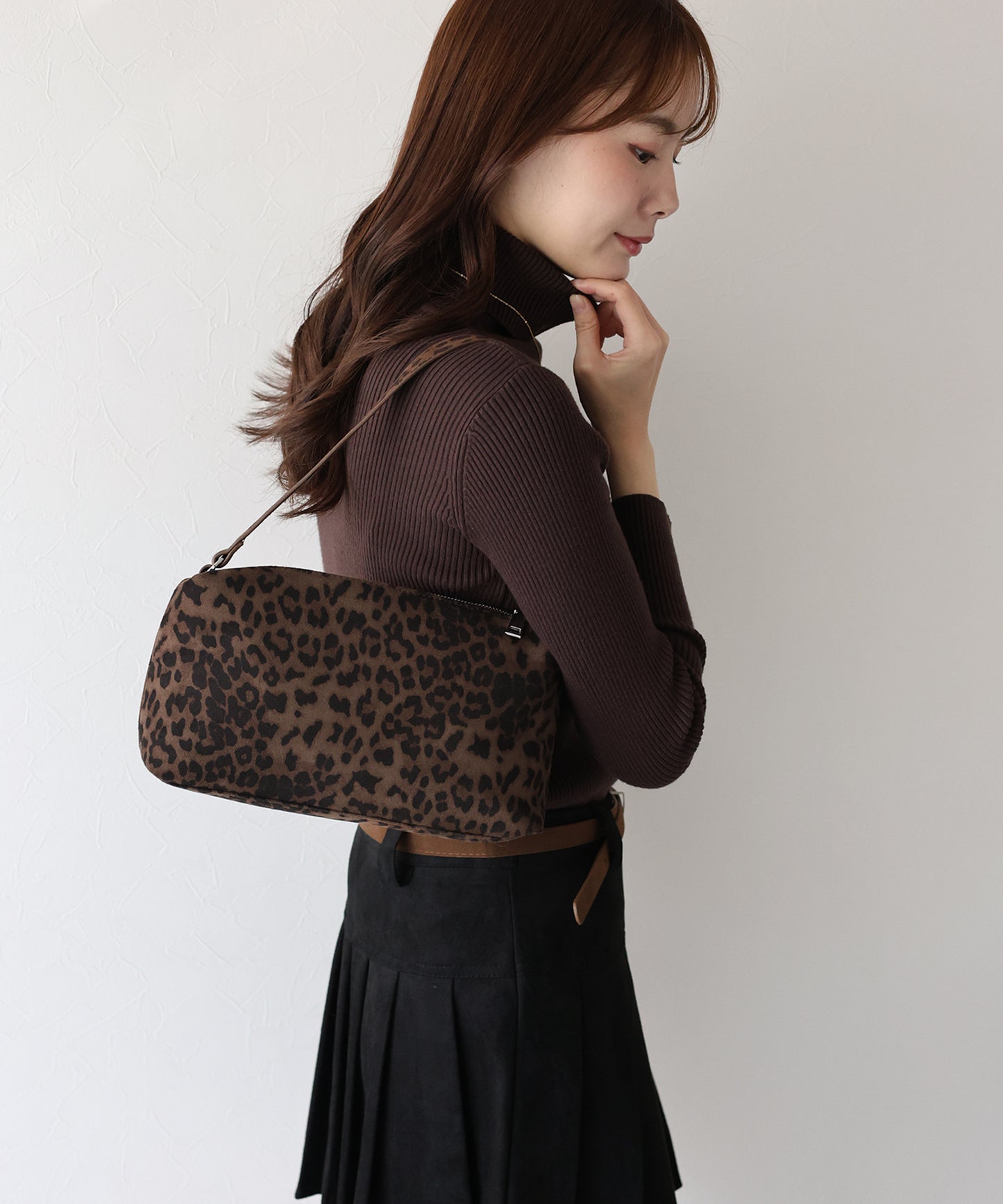 スウェードスクエアバッグ