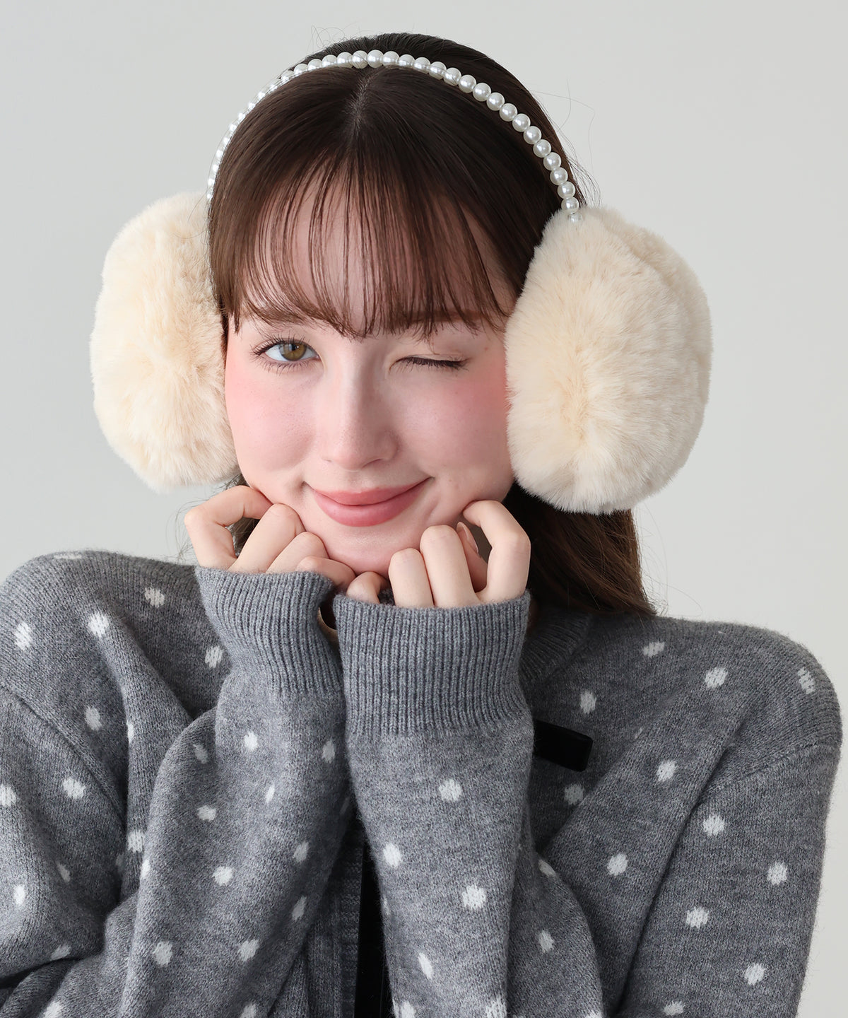 【早割5％OFF】パールファーイヤーマフ