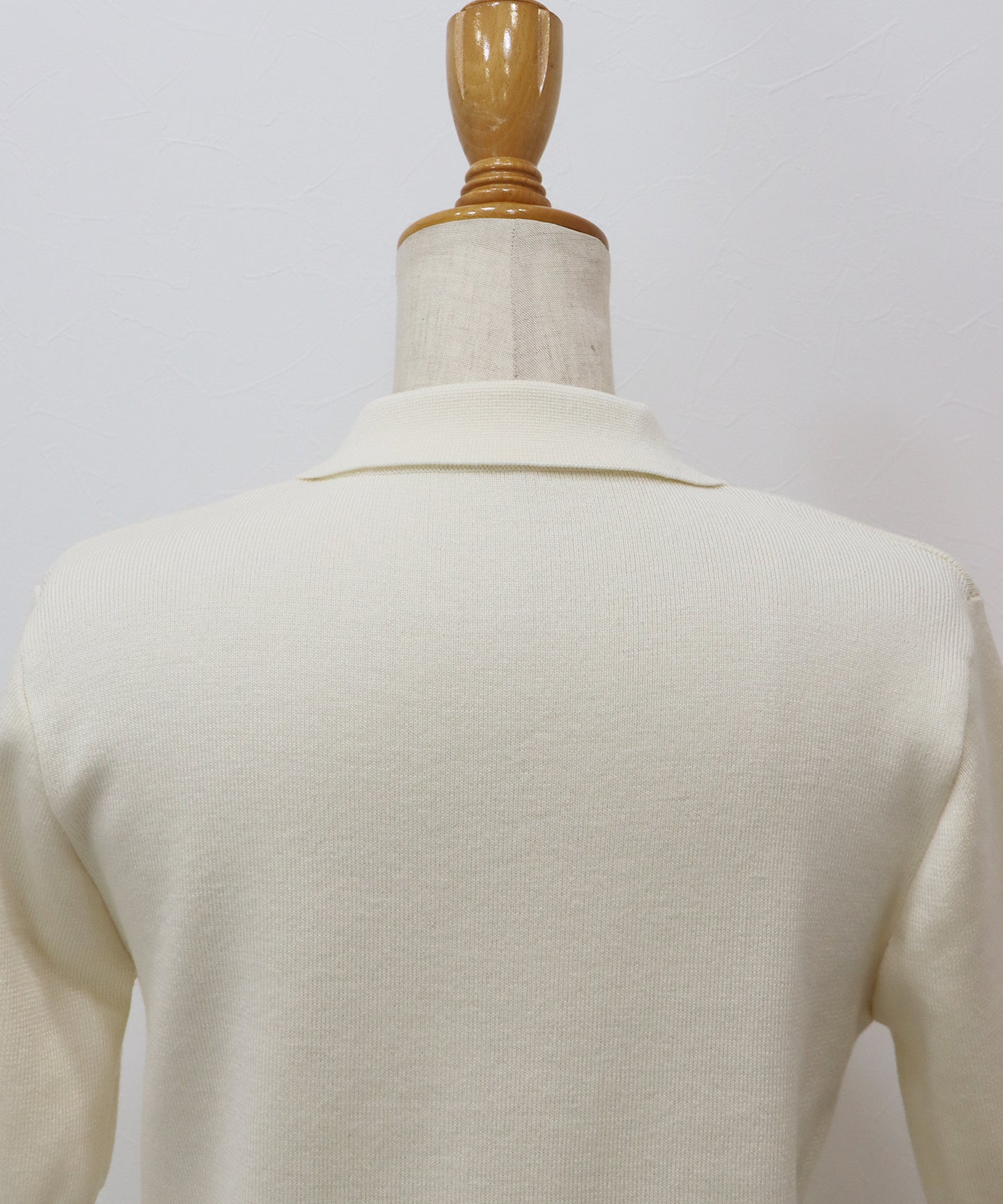 【早割5％OFF】フロントフリルポロニット