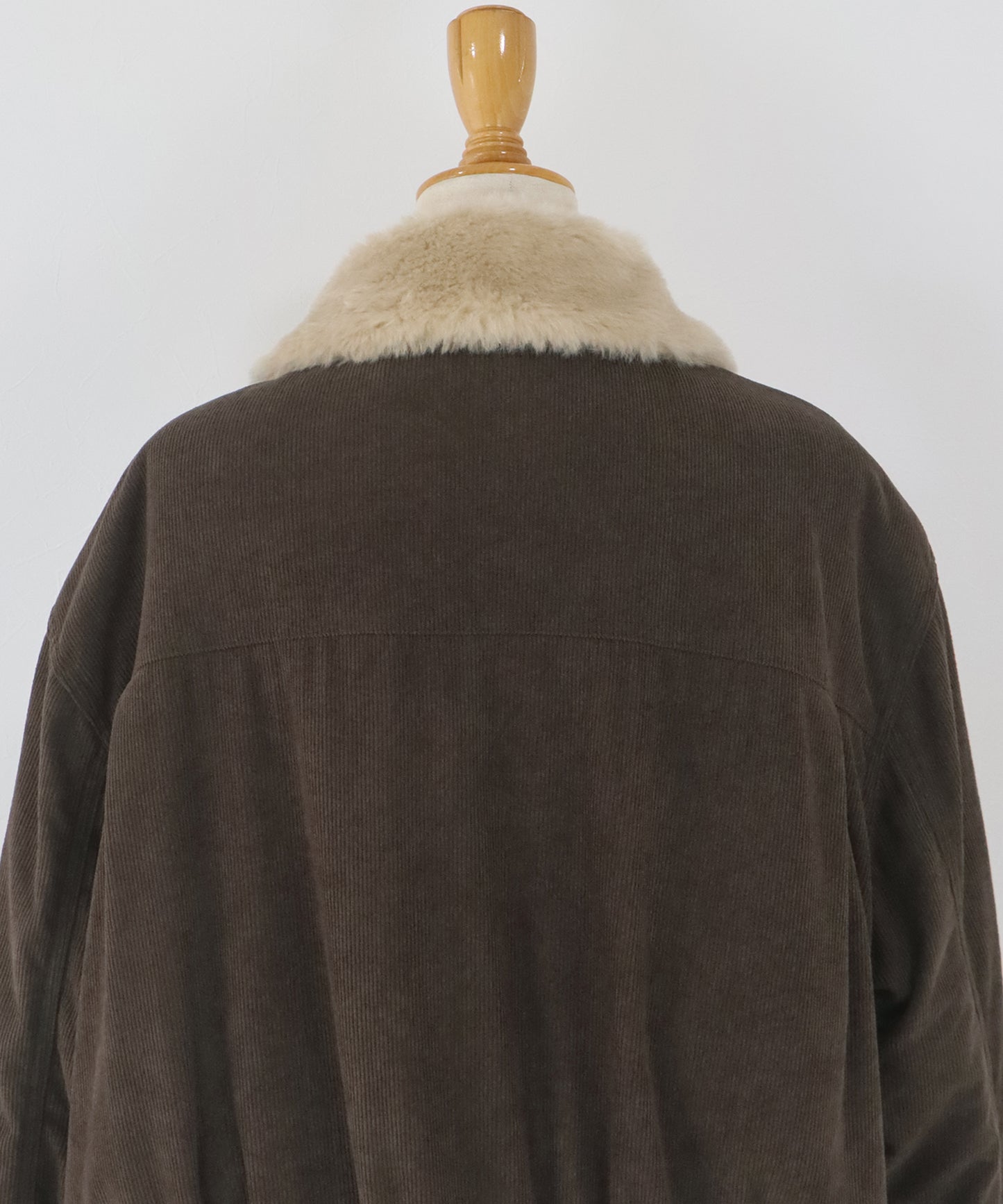 【早割5％OFF】ボア襟付きコーデュロイブルゾン