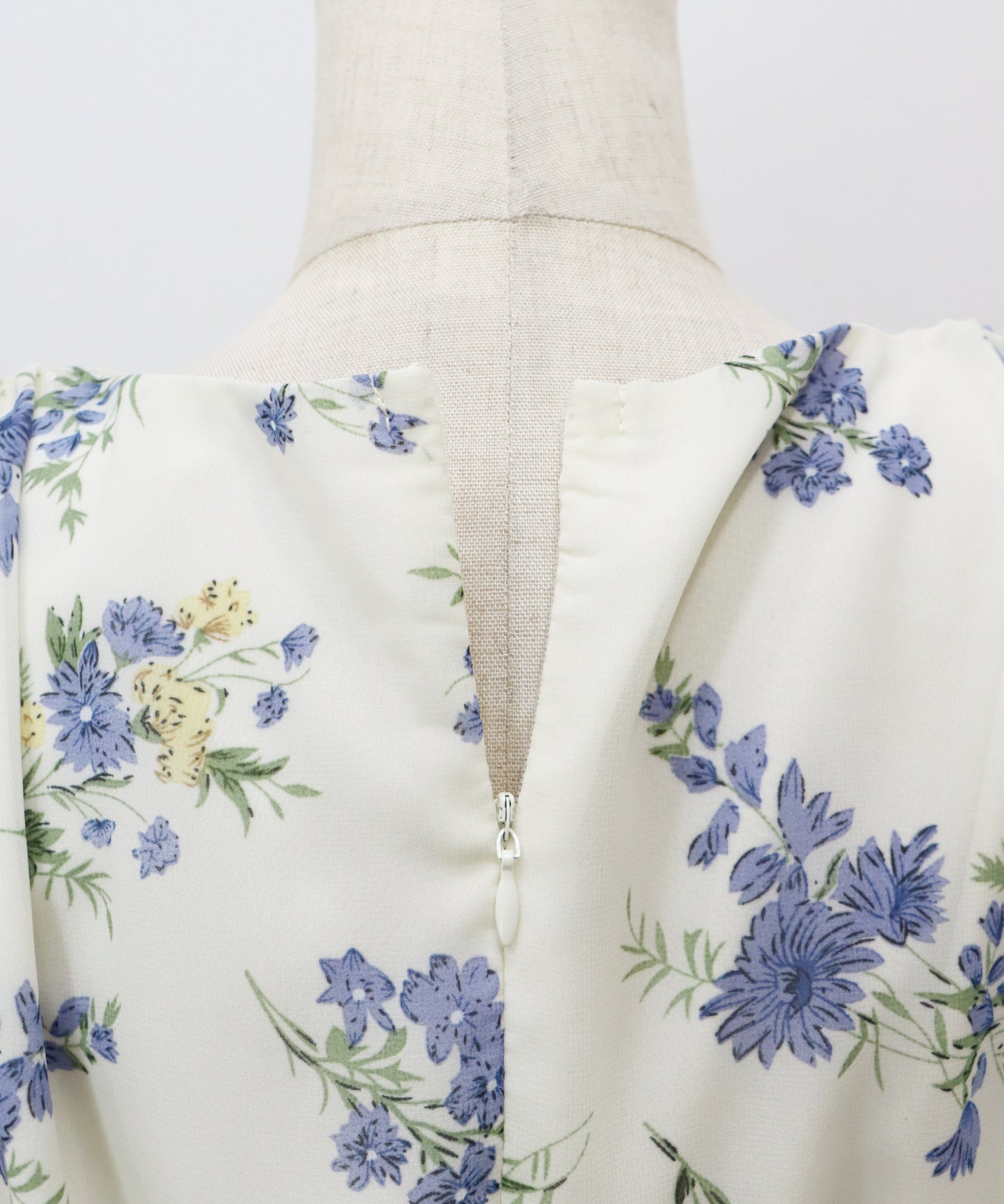 【早割5％OFF】フラワーカシュクールワンピース