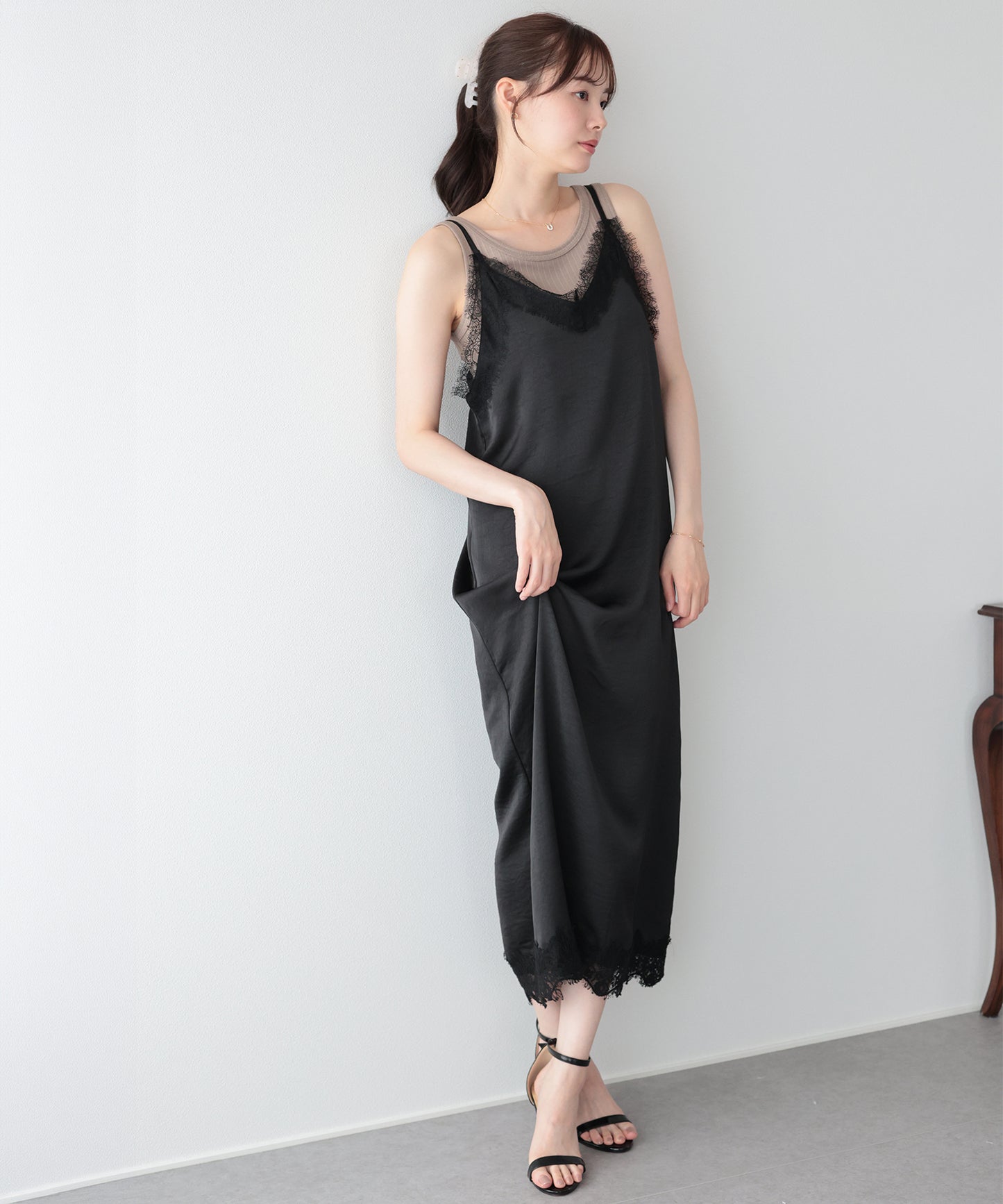 【早割5％OFF】レーストリムキャミワンピース