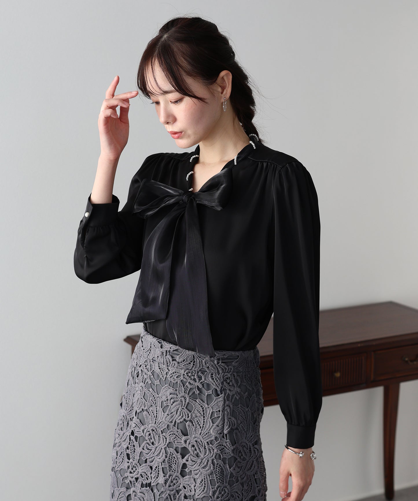 ミニパールボウタイブラウス【ネコポス】