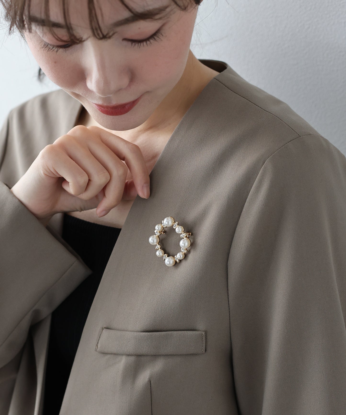 ビジュパールサークルブローチ【ネコポス】