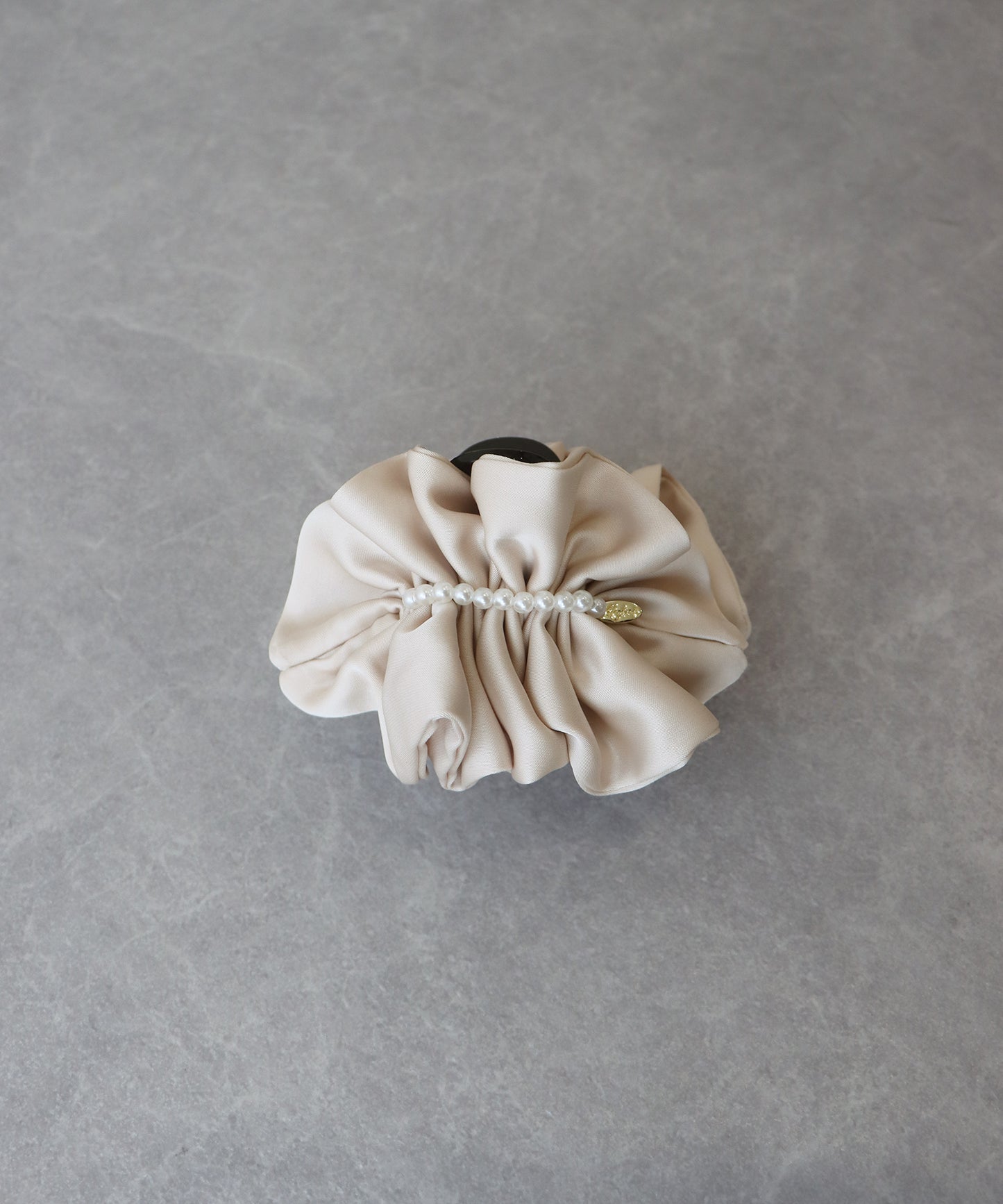 【早割5％OFF】サテンフリルバンスクリップ