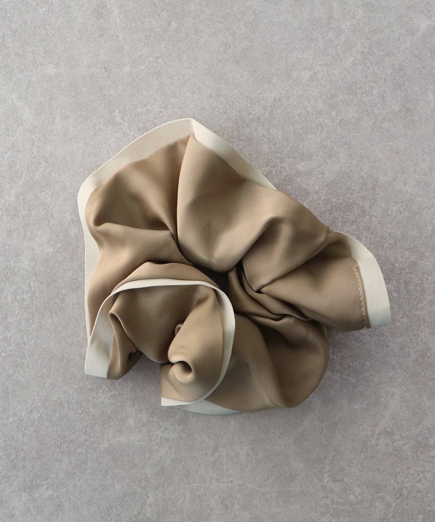 【早割5％OFF】バイカラーサテンシュシュ【ネコポス】