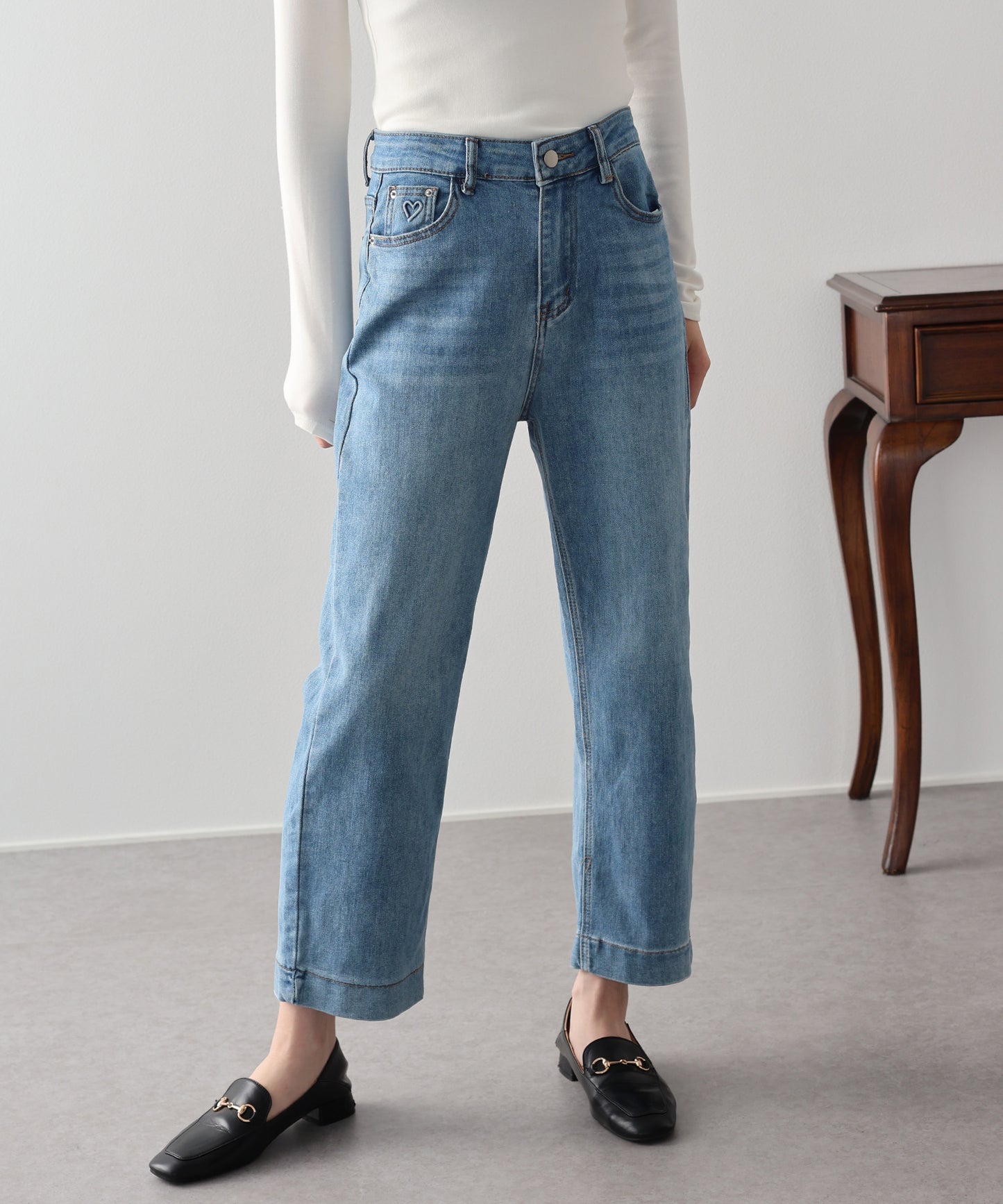 ハートエンボスデニムパンツ