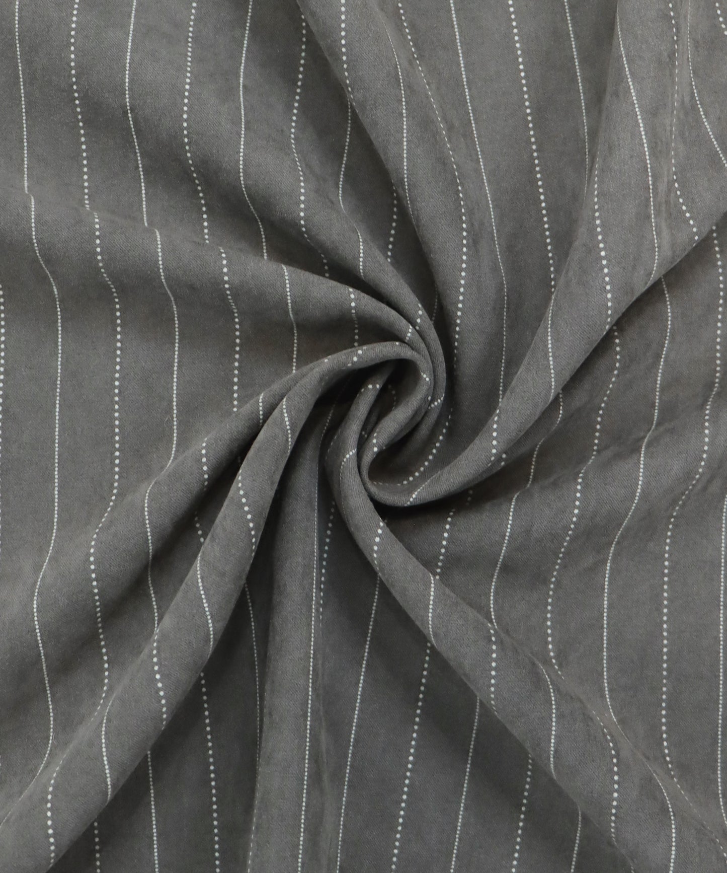 スタンドカラーボリュームスリーブシャツ