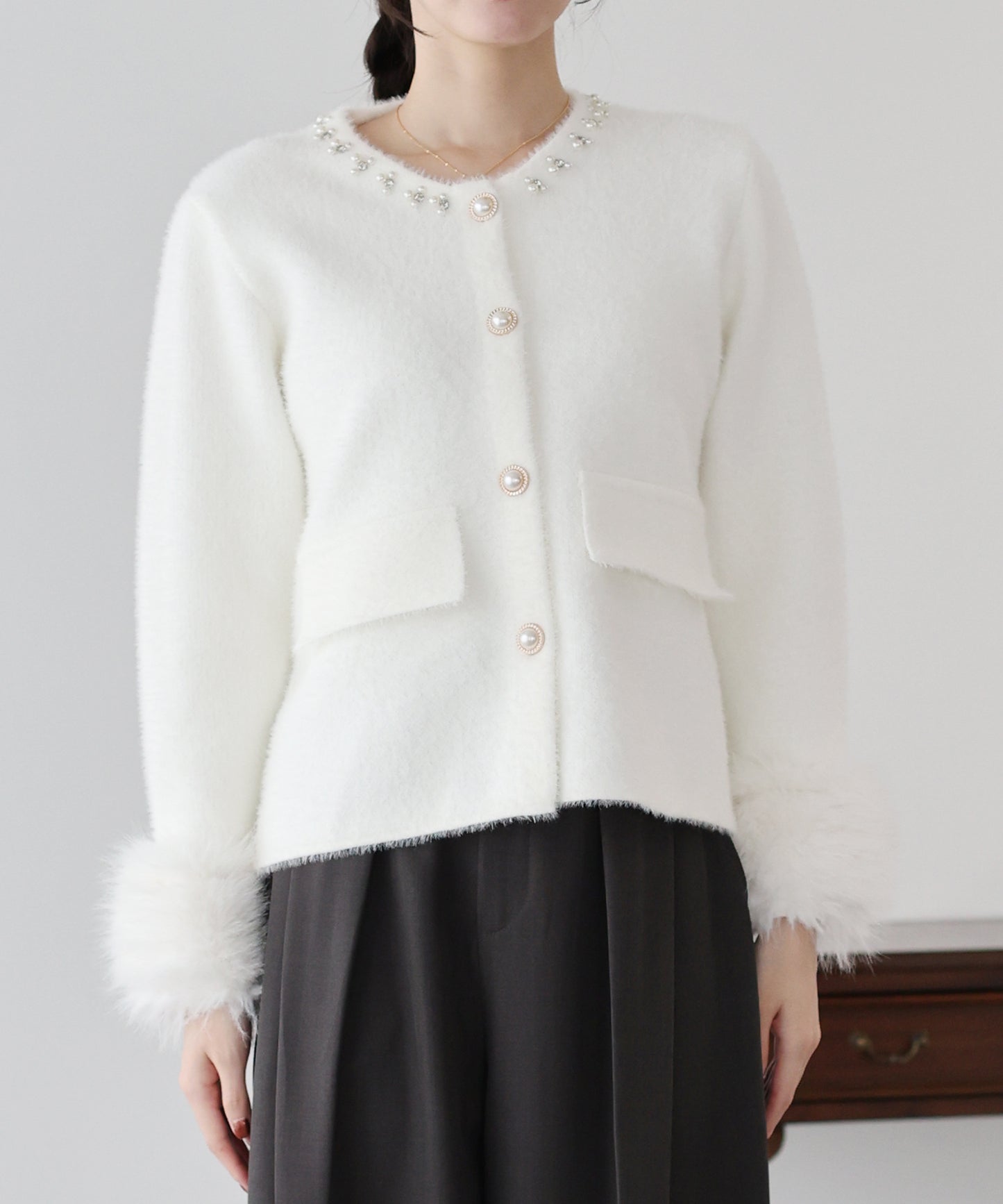 【早割5％OFF】袖ファーパールビジュージャケット