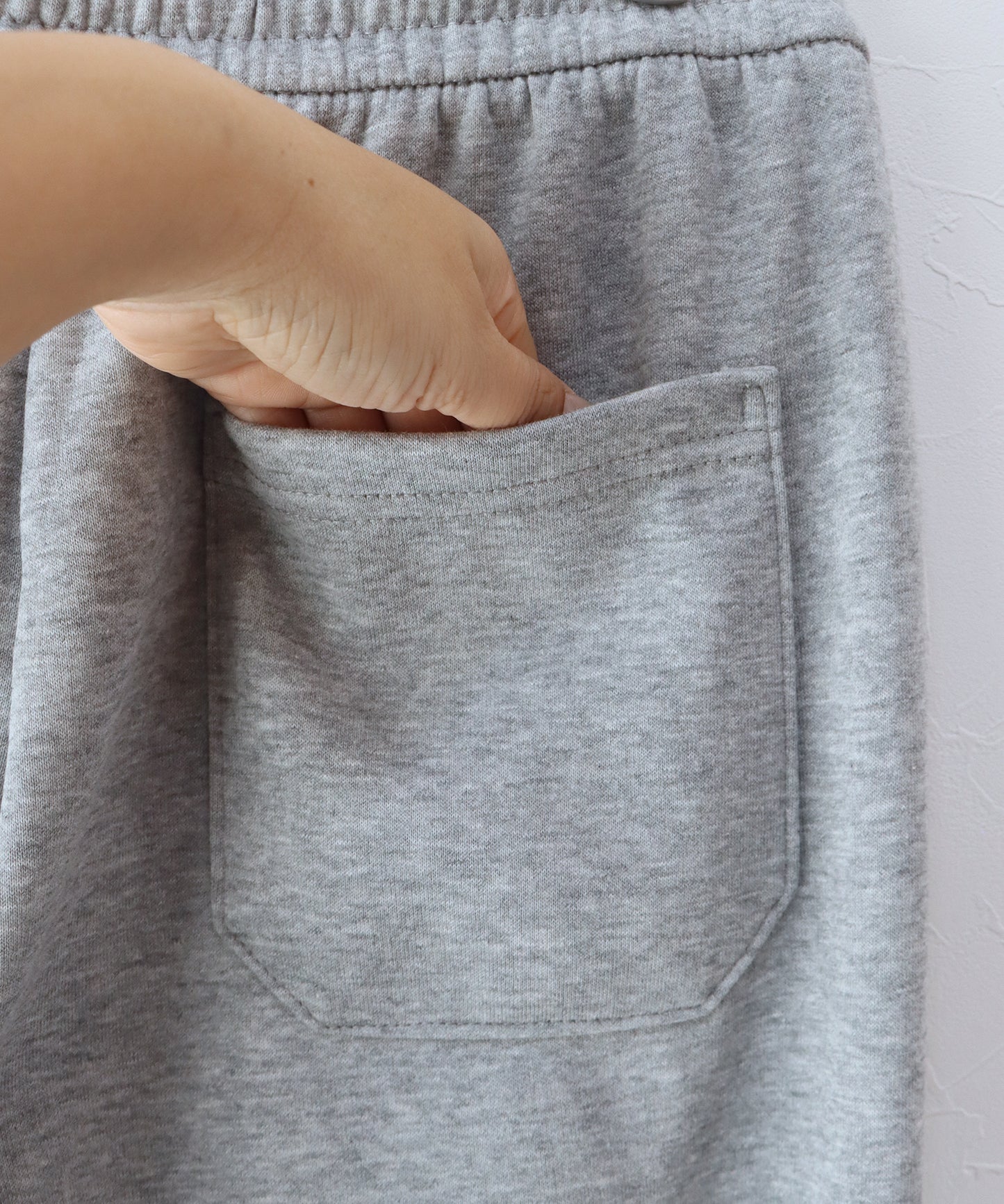 【早割5％OFF】タックスウェットパンツ