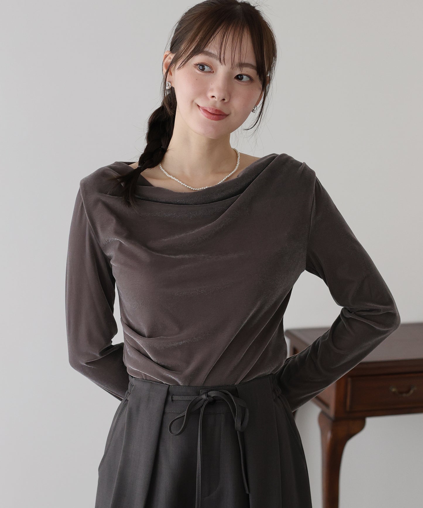 ベロアドレープネックトップス【ネコポス】