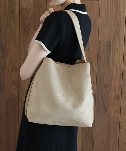 【早割5％OFF】ポーチ付きスウェードショルダーバッグ
