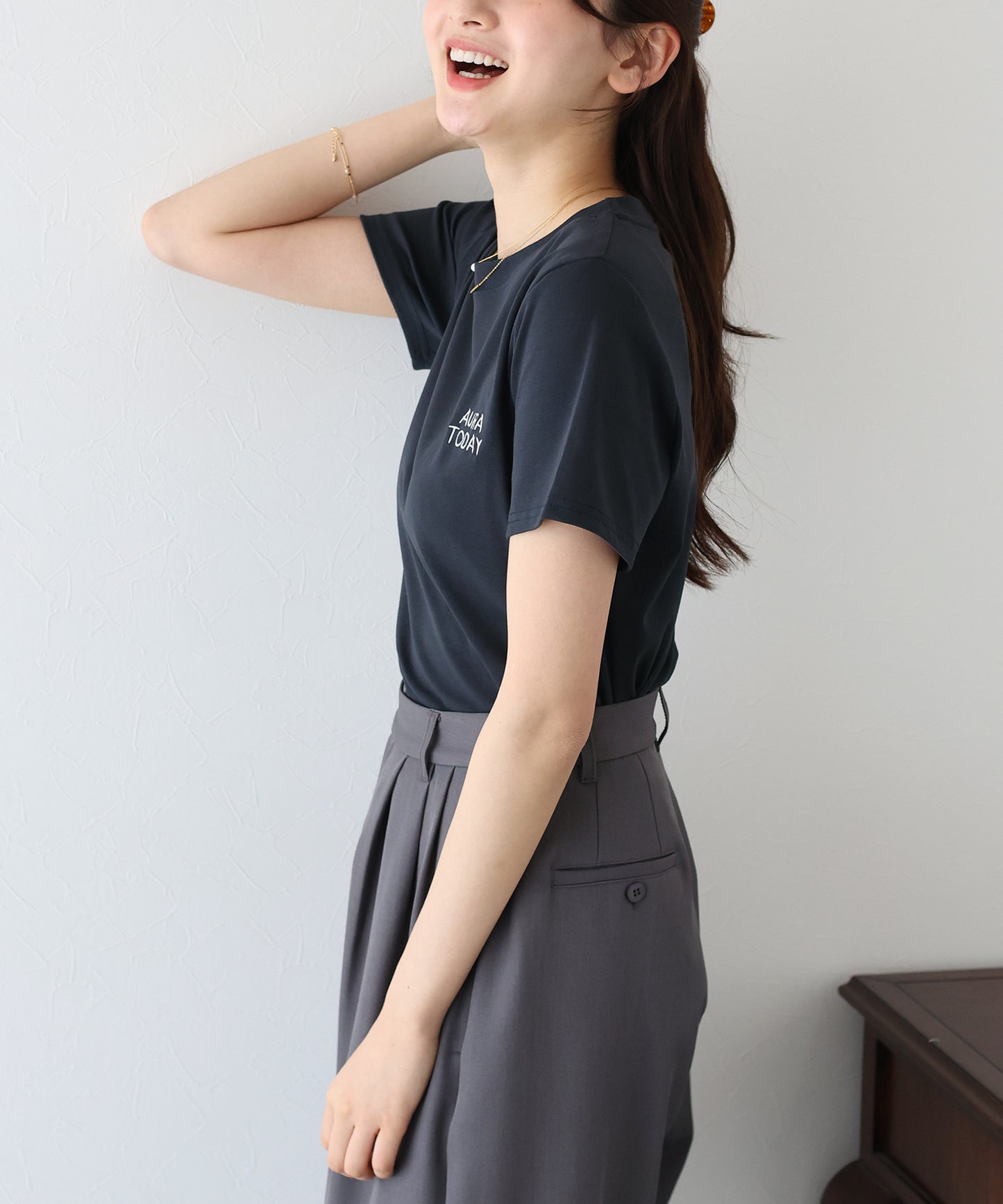【TIME SALE】ワンポイントロゴ刺繍Tシャツ【ネコポス】