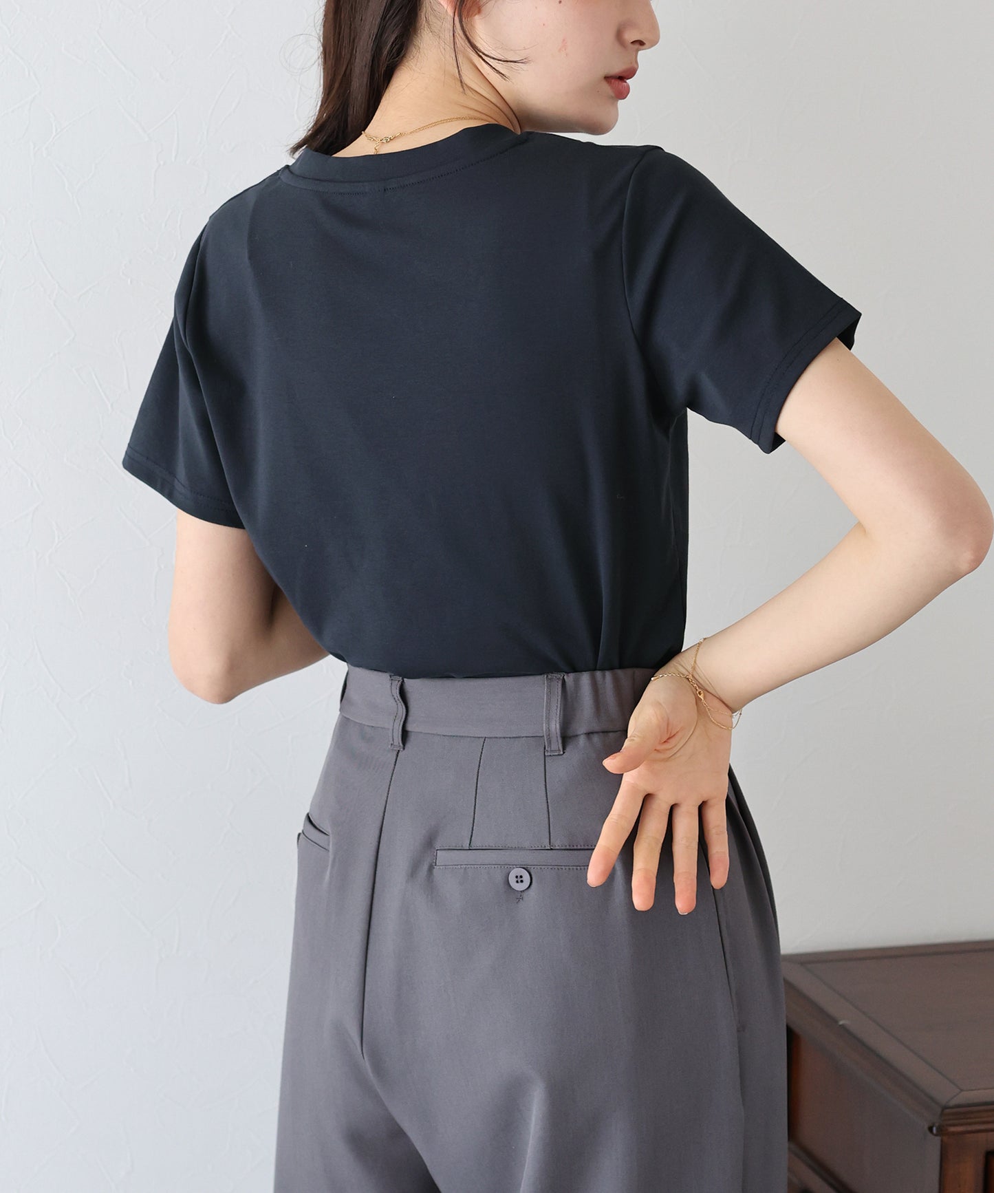 【TIME SALE】ワンポイントロゴ刺繍Tシャツ【ネコポス】