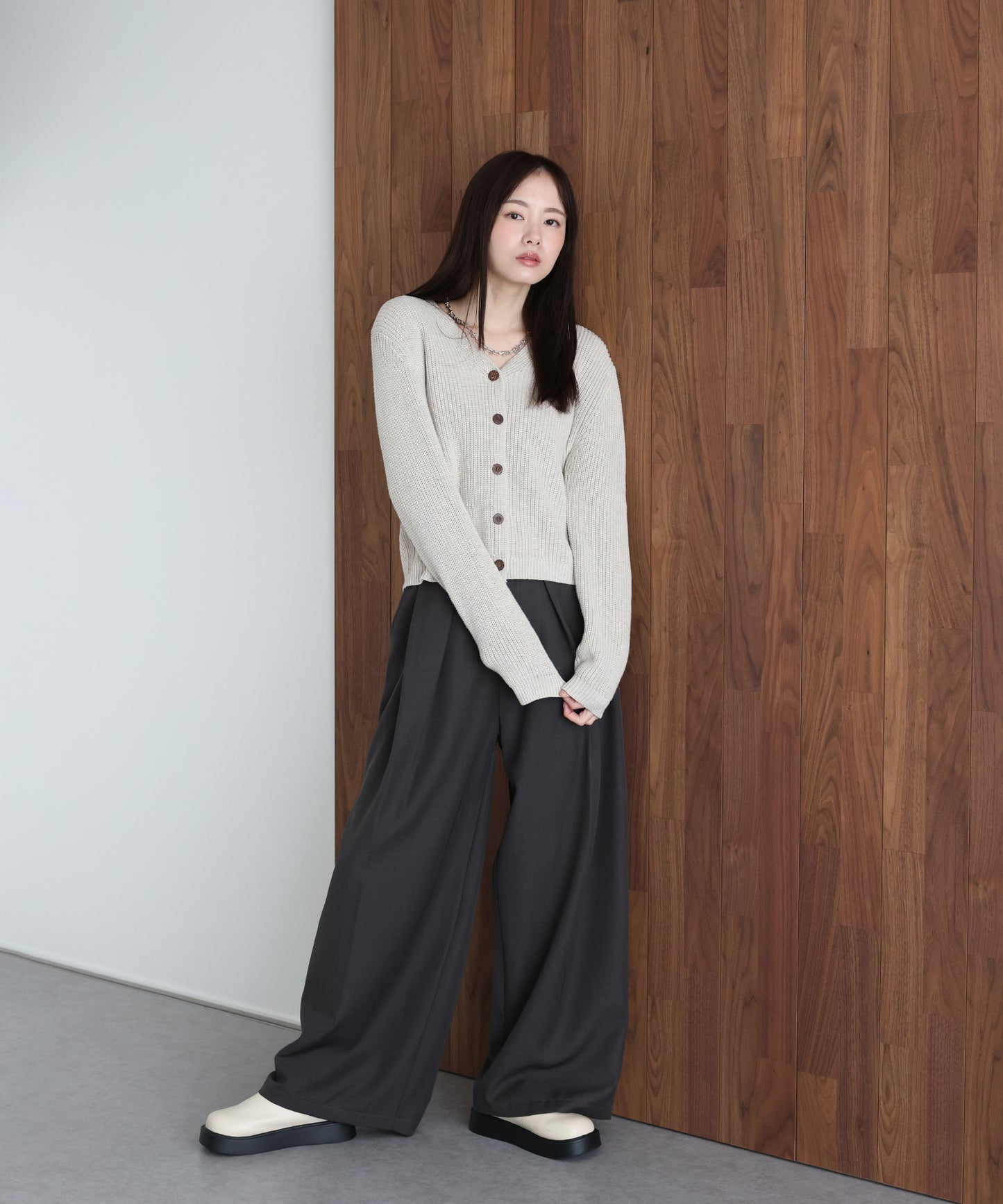 スラブニットＶネックカーディガン