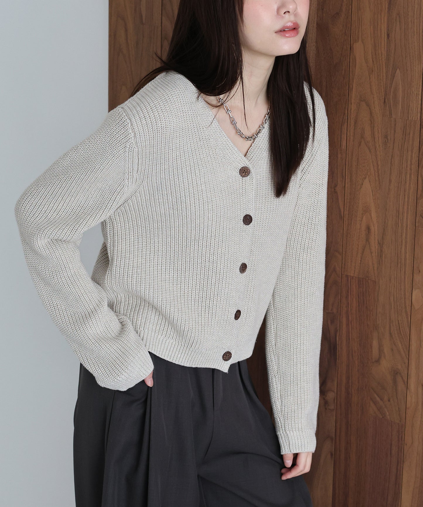 スラブニットＶネックカーディガン