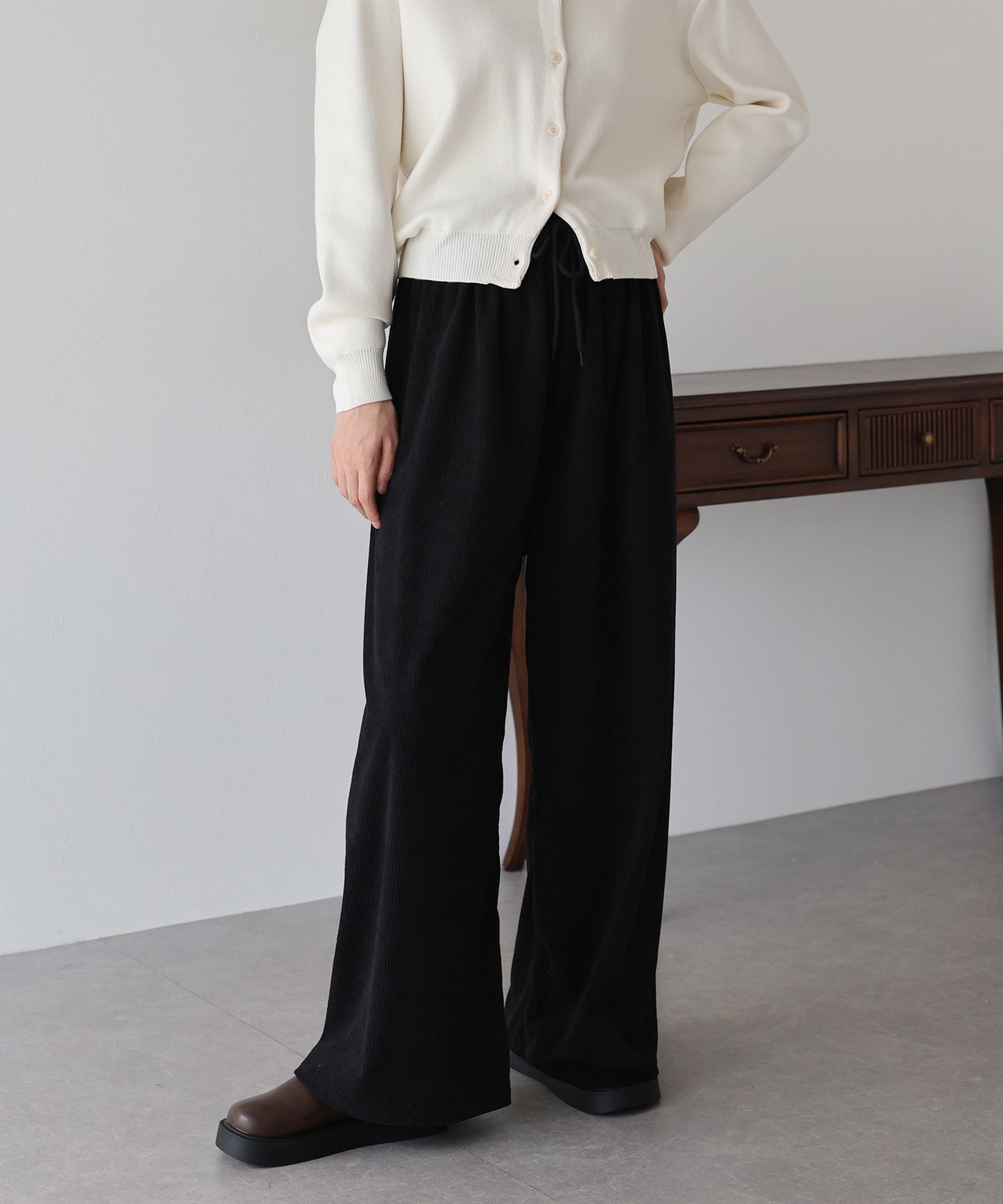 コーデュロイイージーパンツ