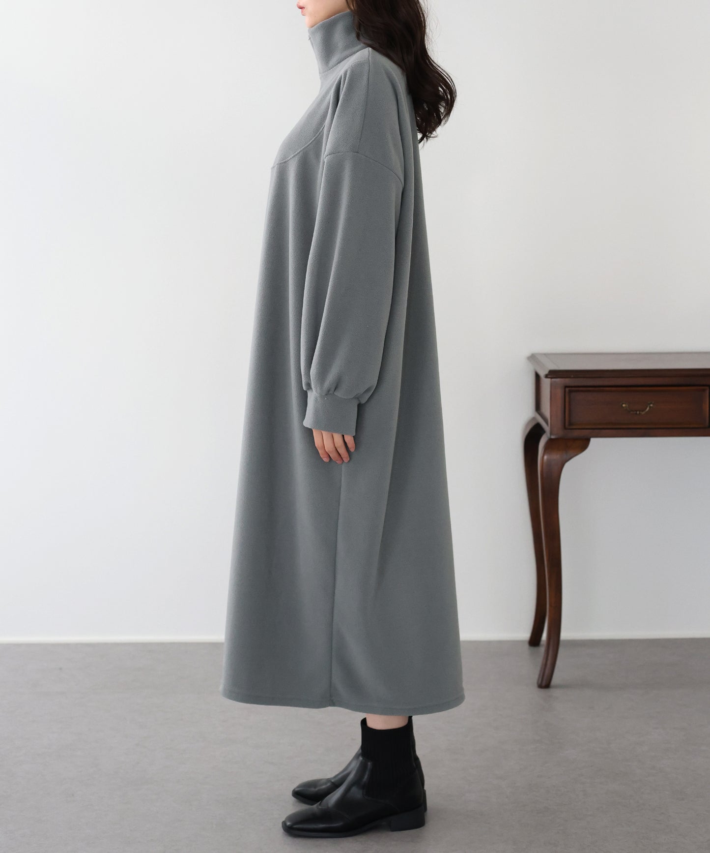 【早割5％OFF】ハーフジップフリースワンピース