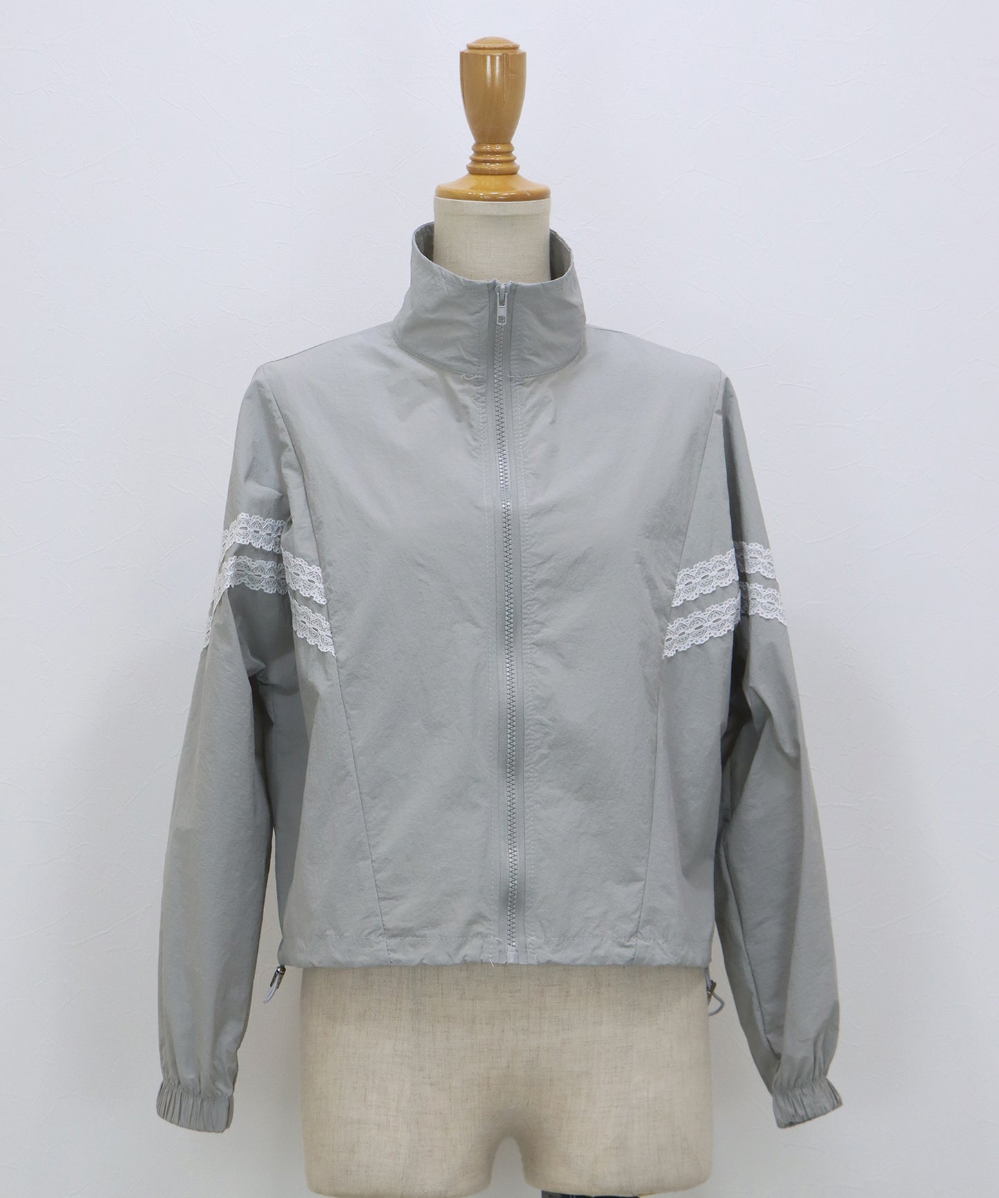 レースナイロントラックジャケット