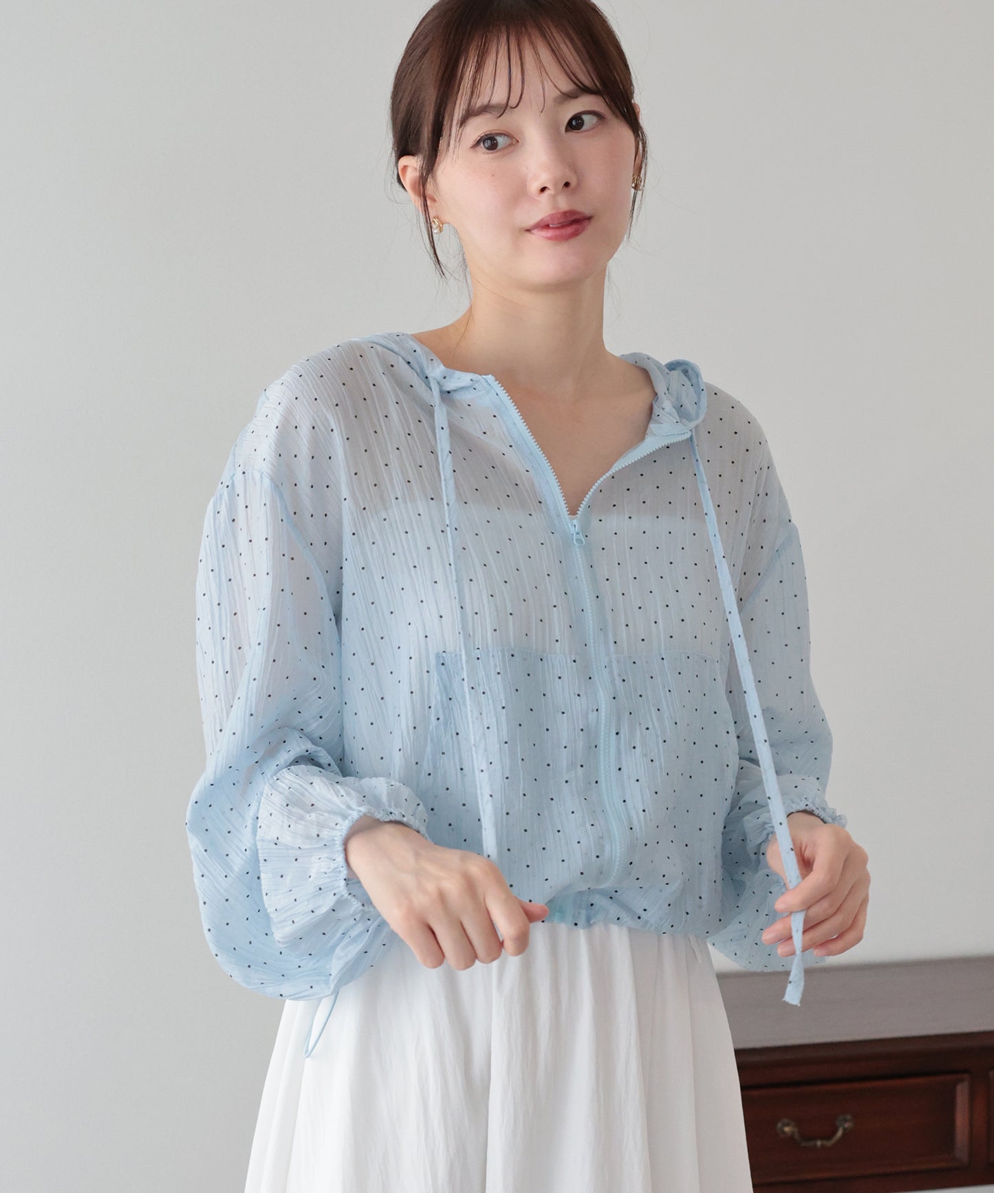 【早割5％OFF】フード付きドットシアーシャツ【メール便】