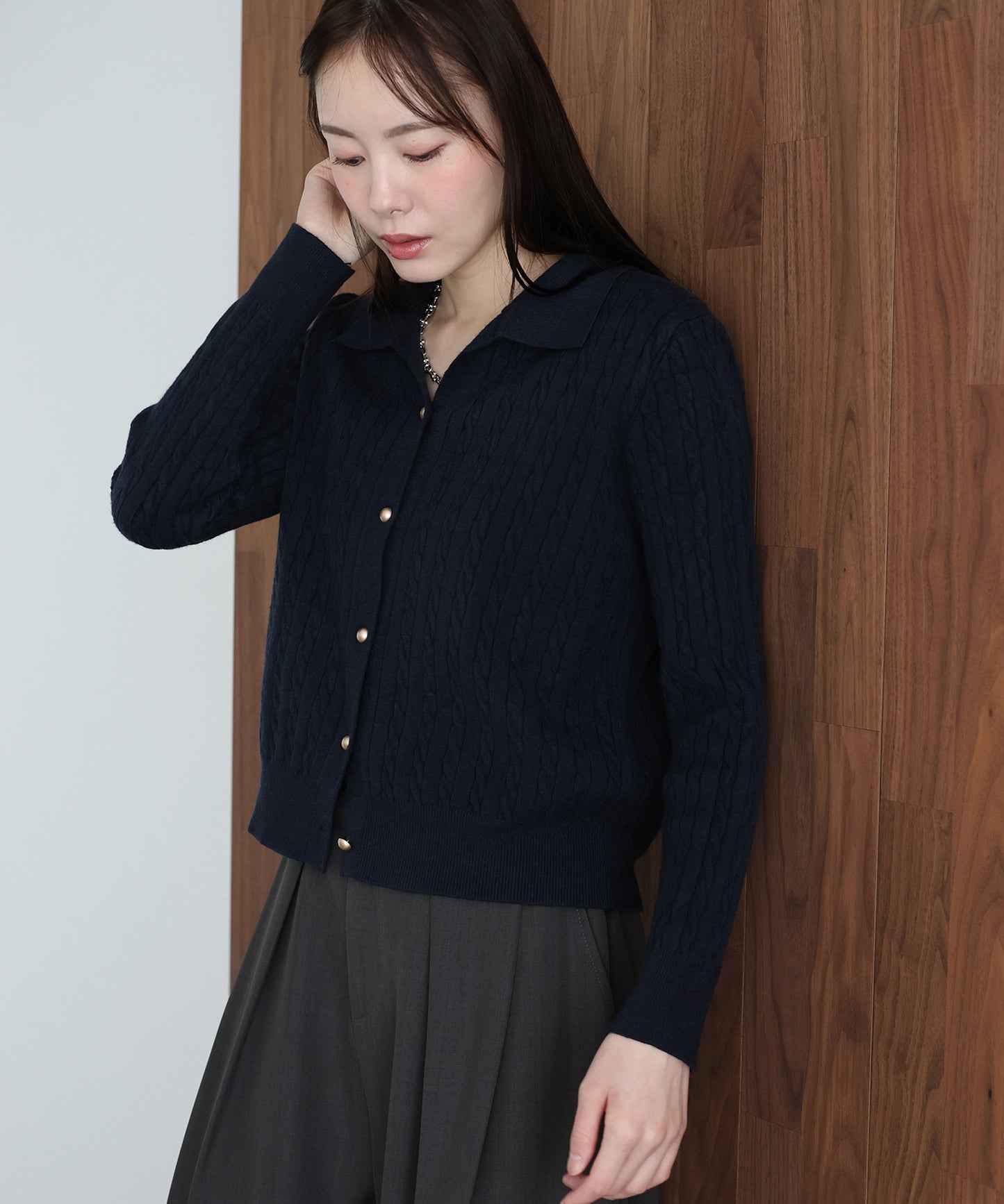 ゴールドボタンケーブルニットカーディガン[ J by blue ]