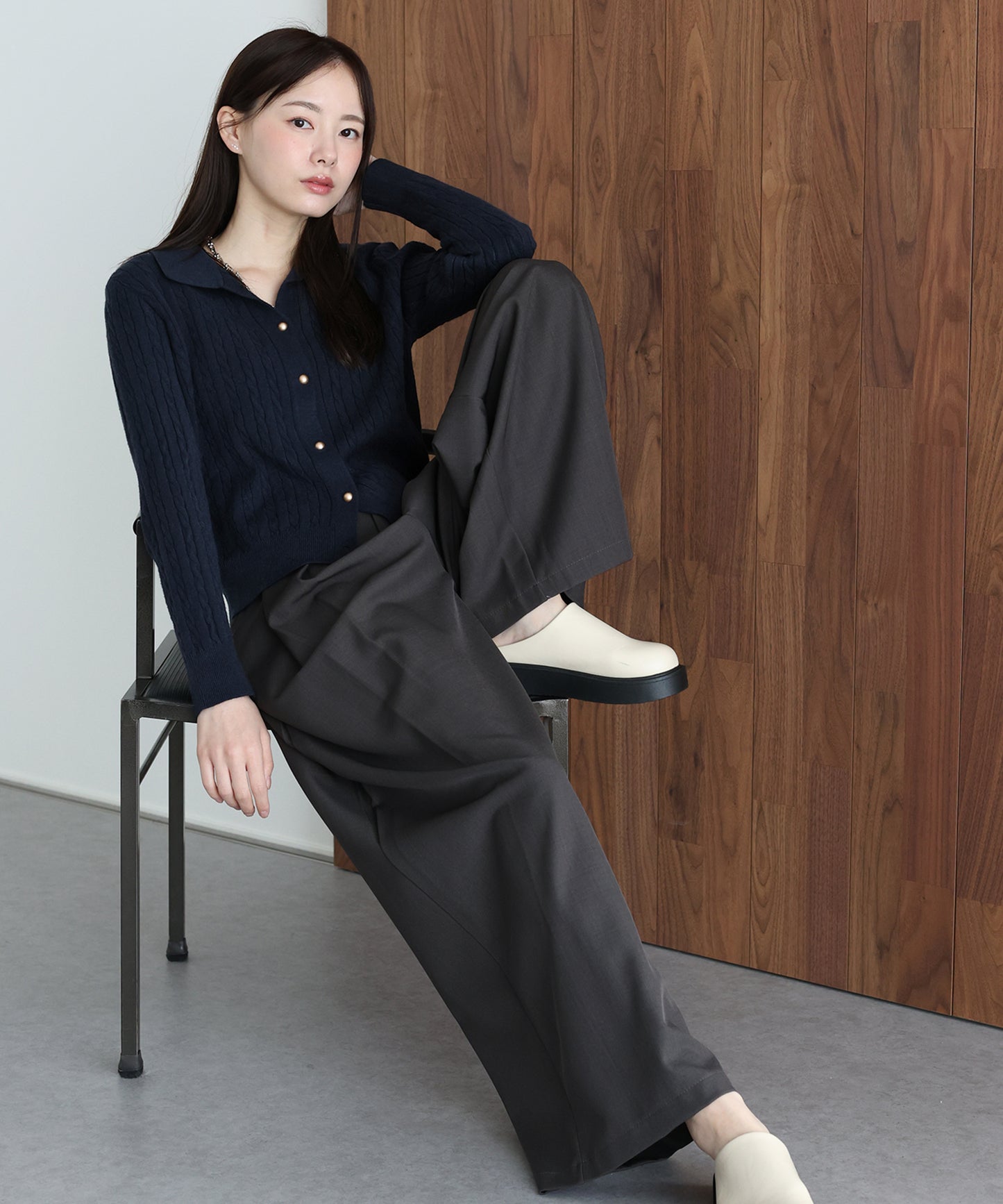 ゴールドボタンケーブルニットカーディガン[ J by blue ]