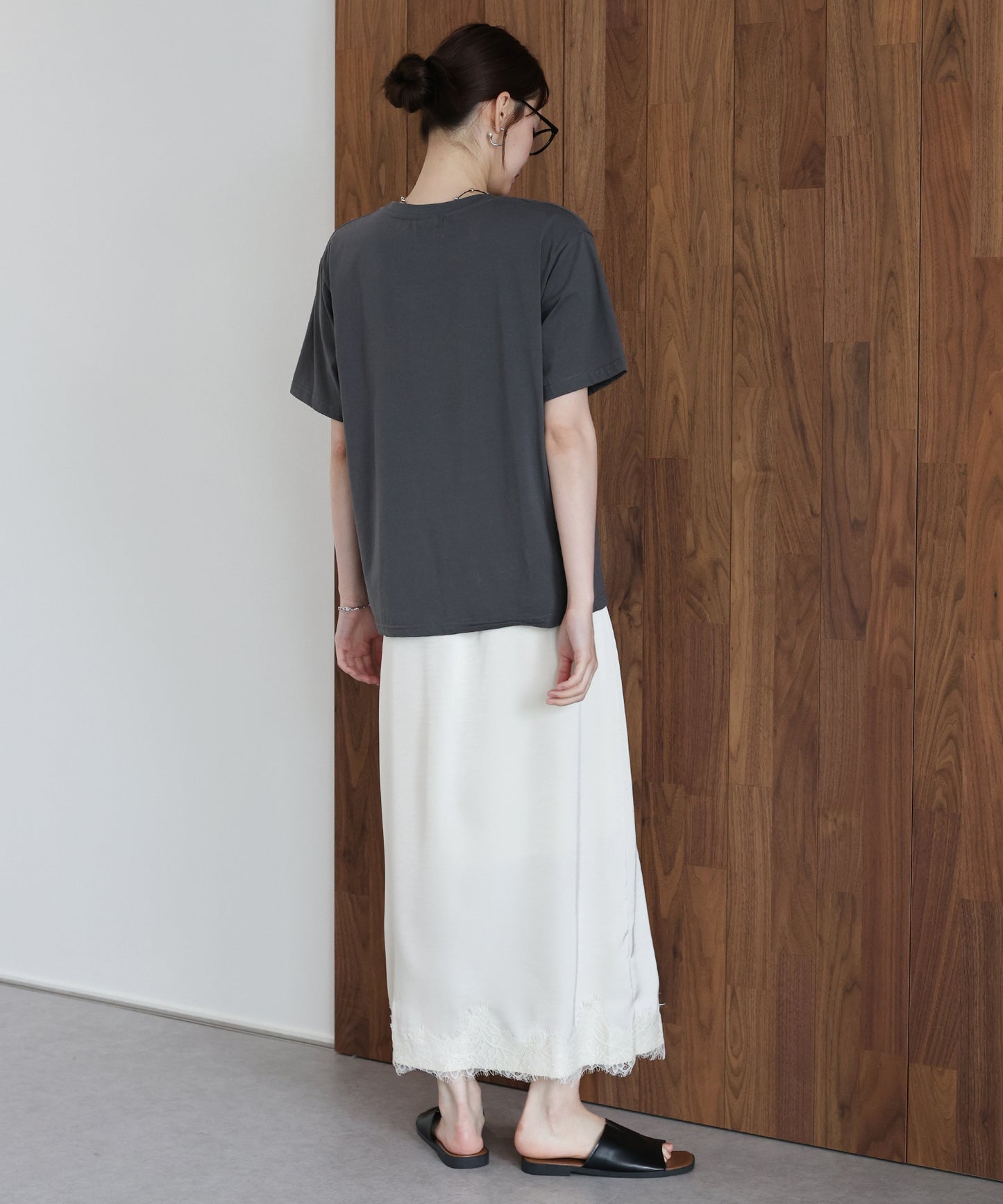 【早割5％OFF】ヘムレースサテンスカート