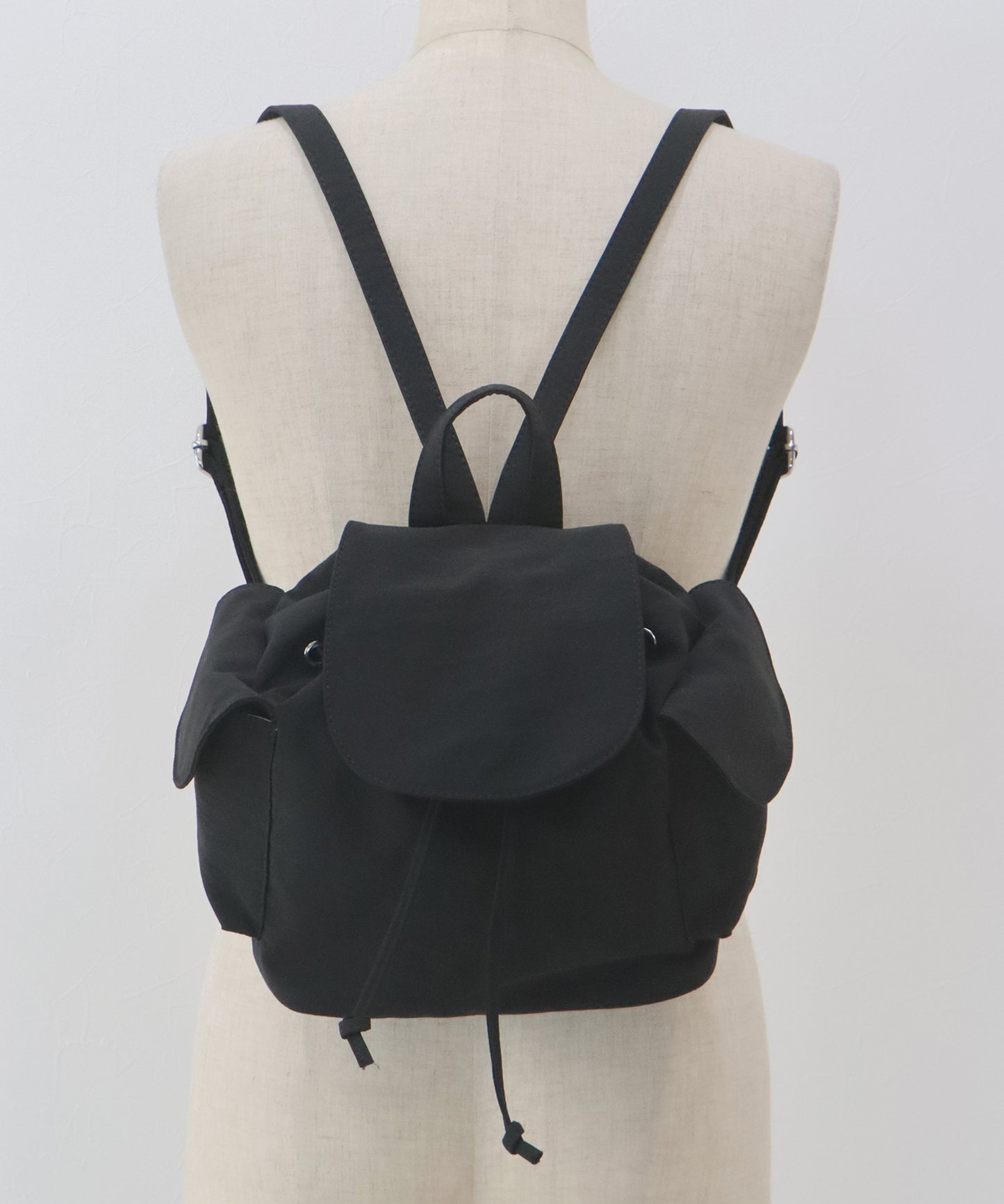 ナイロンミニリュック