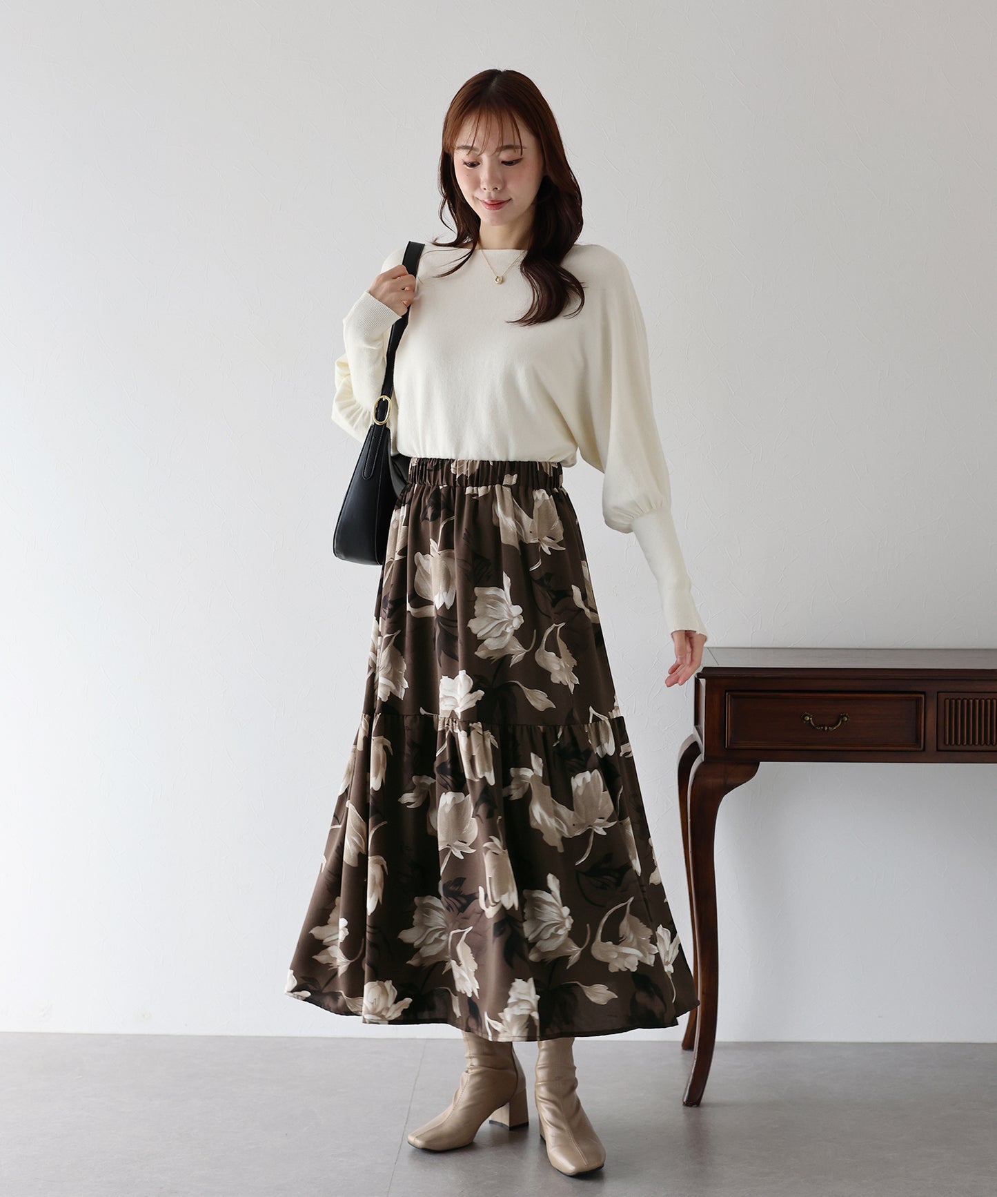 フラワーティアードスカート