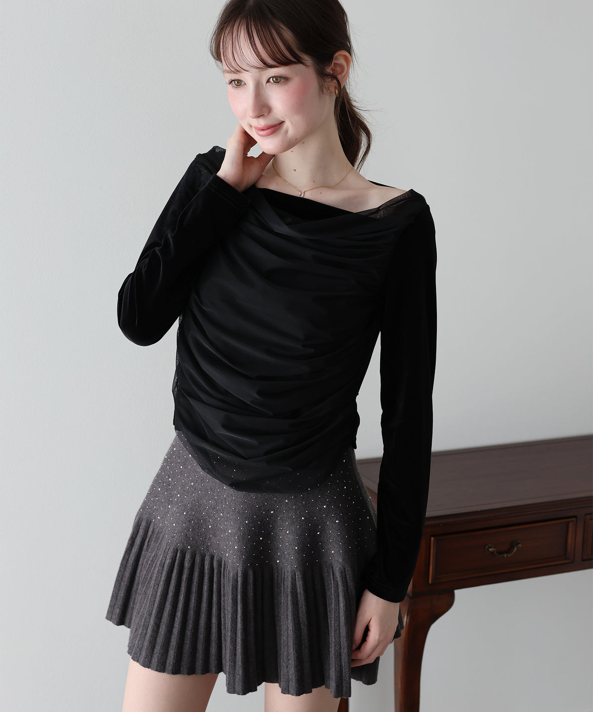 【早割5％OFF】チュールドレープベロアトップス【メール便】