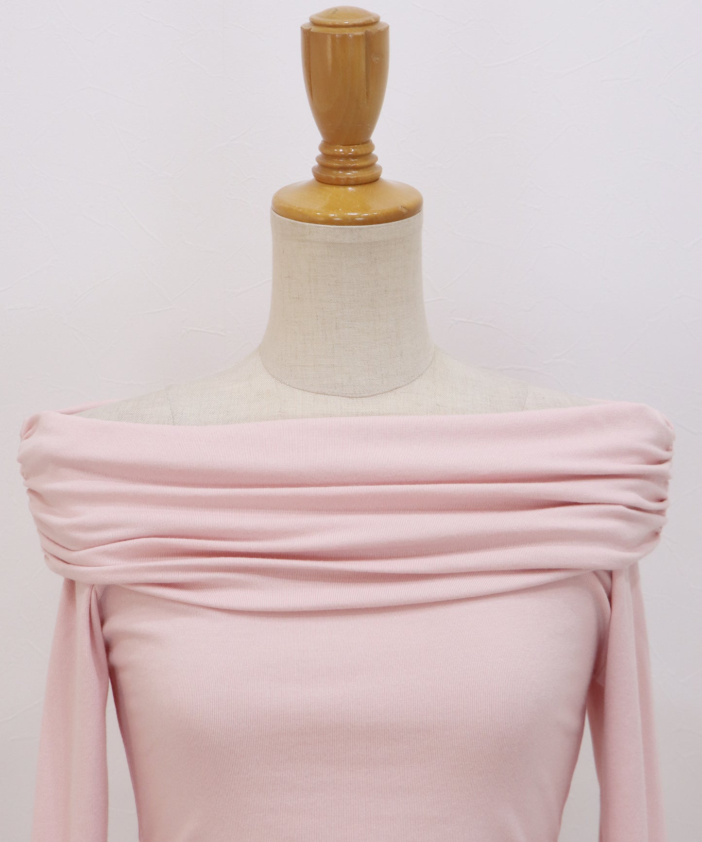 【早割5％OFF】ギャザーオフショルダーカットソー【ネコポス】