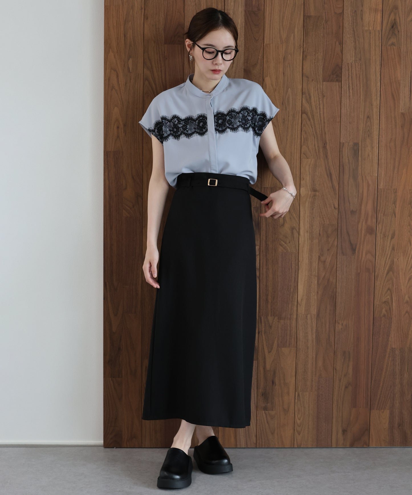 【早割5％OFF】ベルト付きタイトスカート