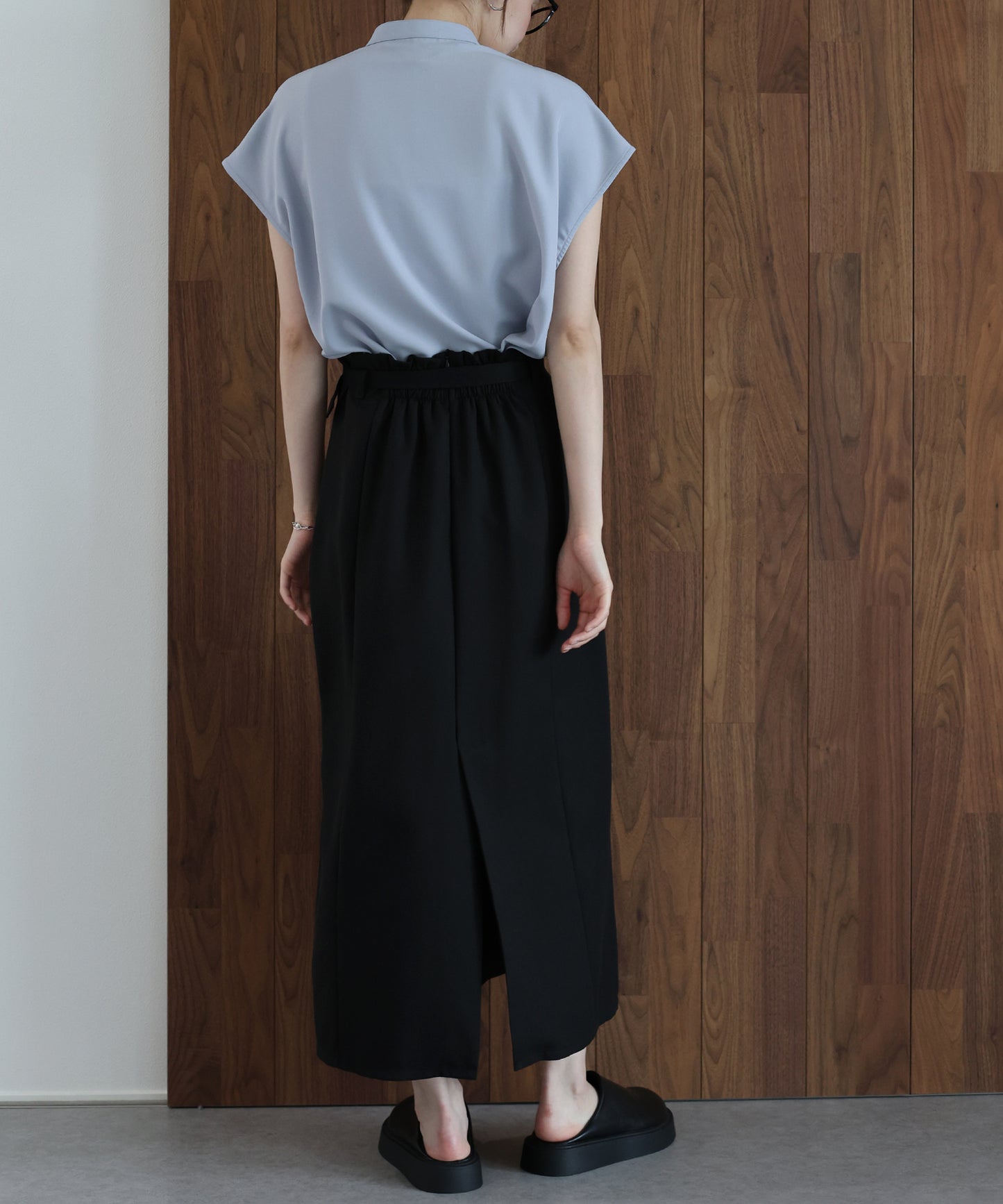 【早割5％OFF】ベルト付きタイトスカート