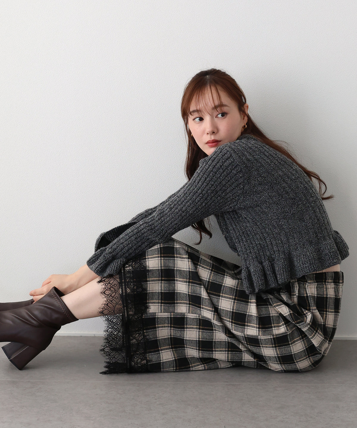 【早割5％OFF】レースヘムチェックタイトスカート