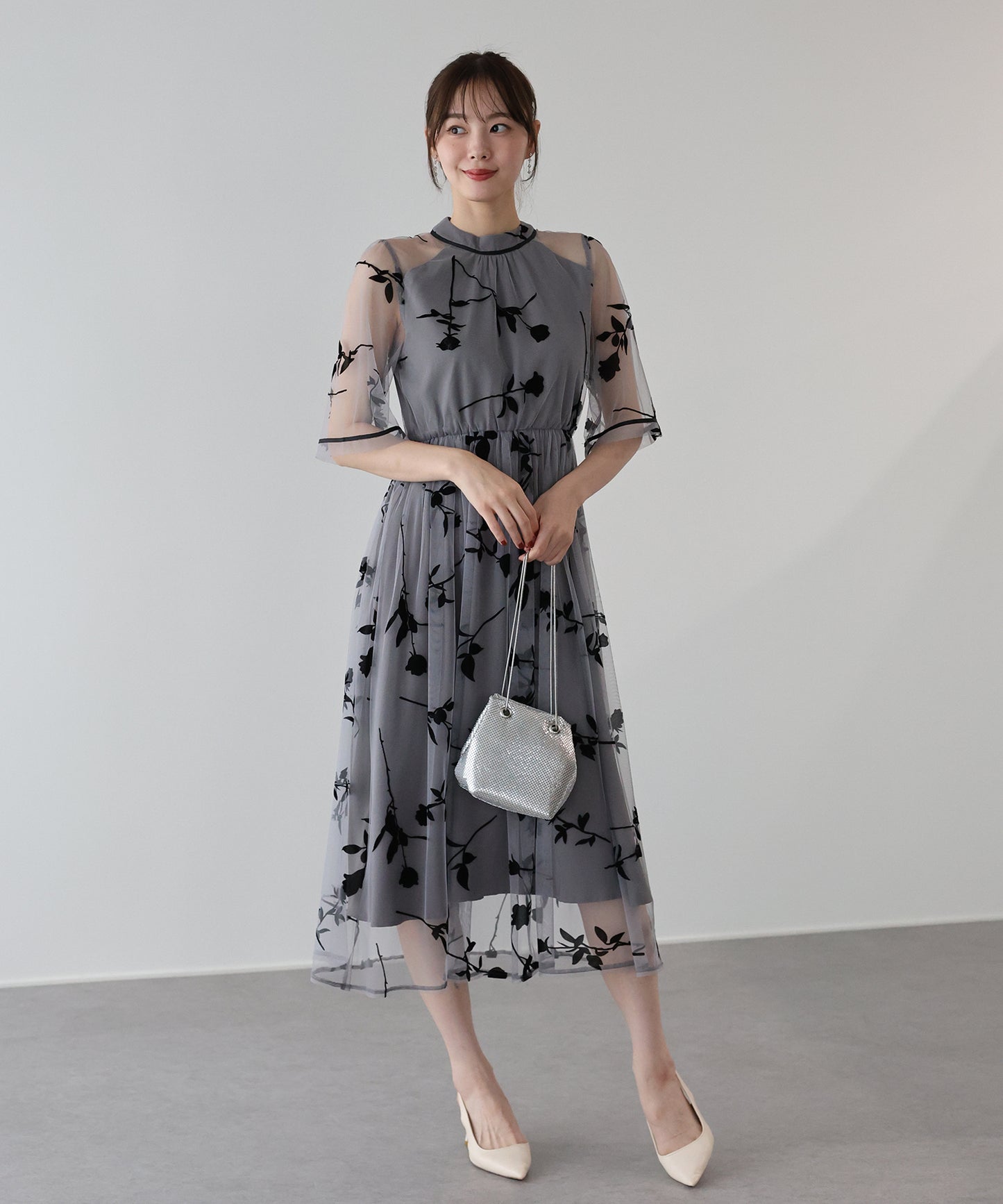 【TIME SALE】バックリボンレースパーティードレス