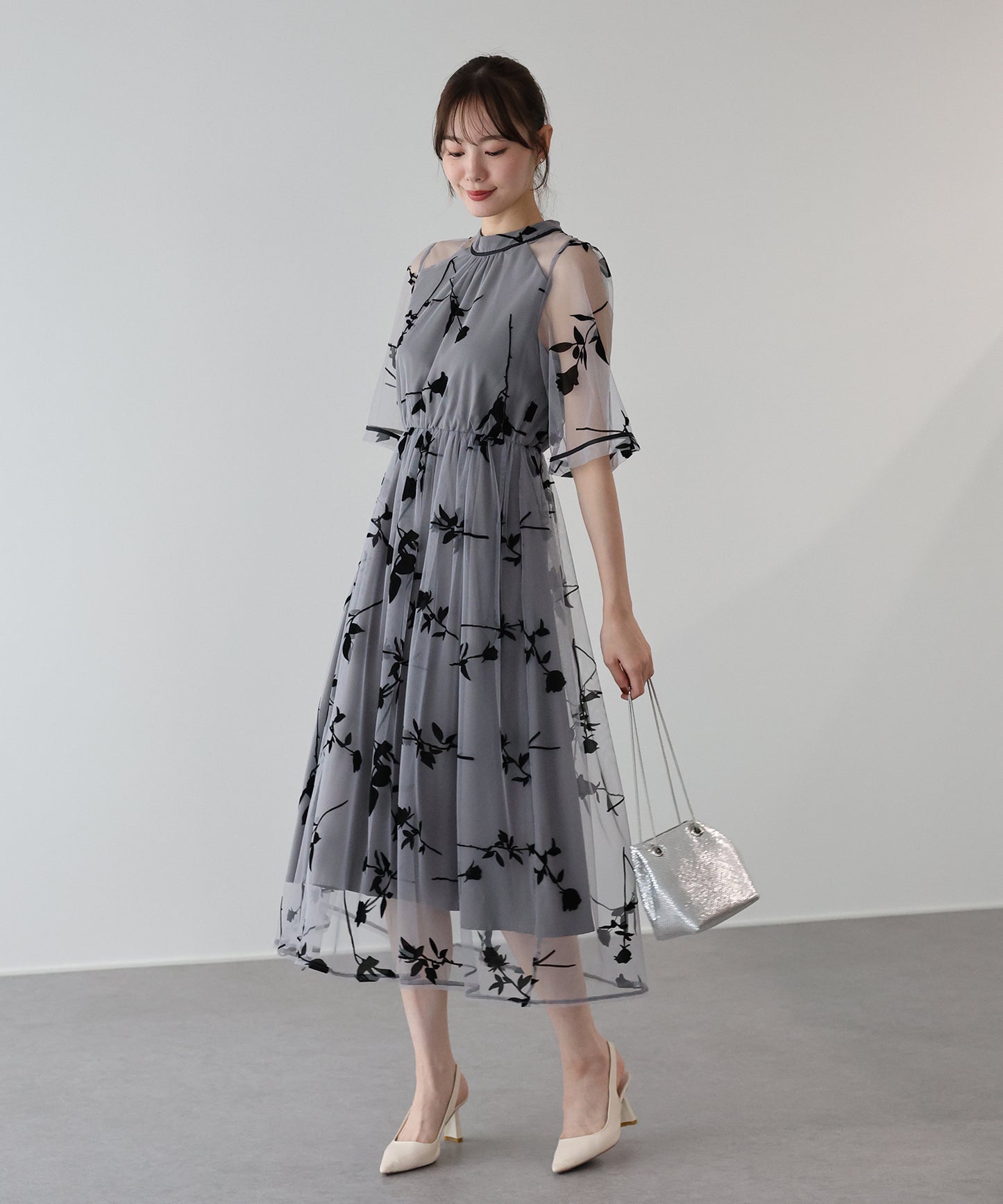 【TIME SALE】バックリボンレースパーティードレス