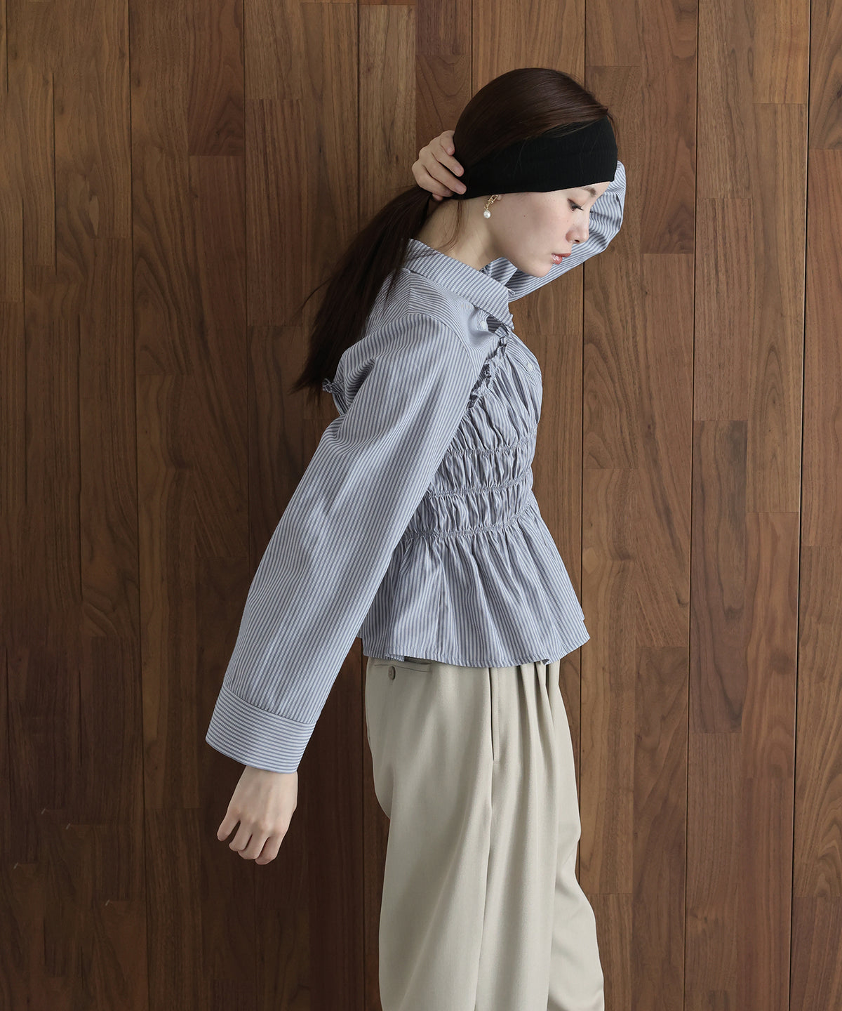 ペプラムシャーリングシャツ