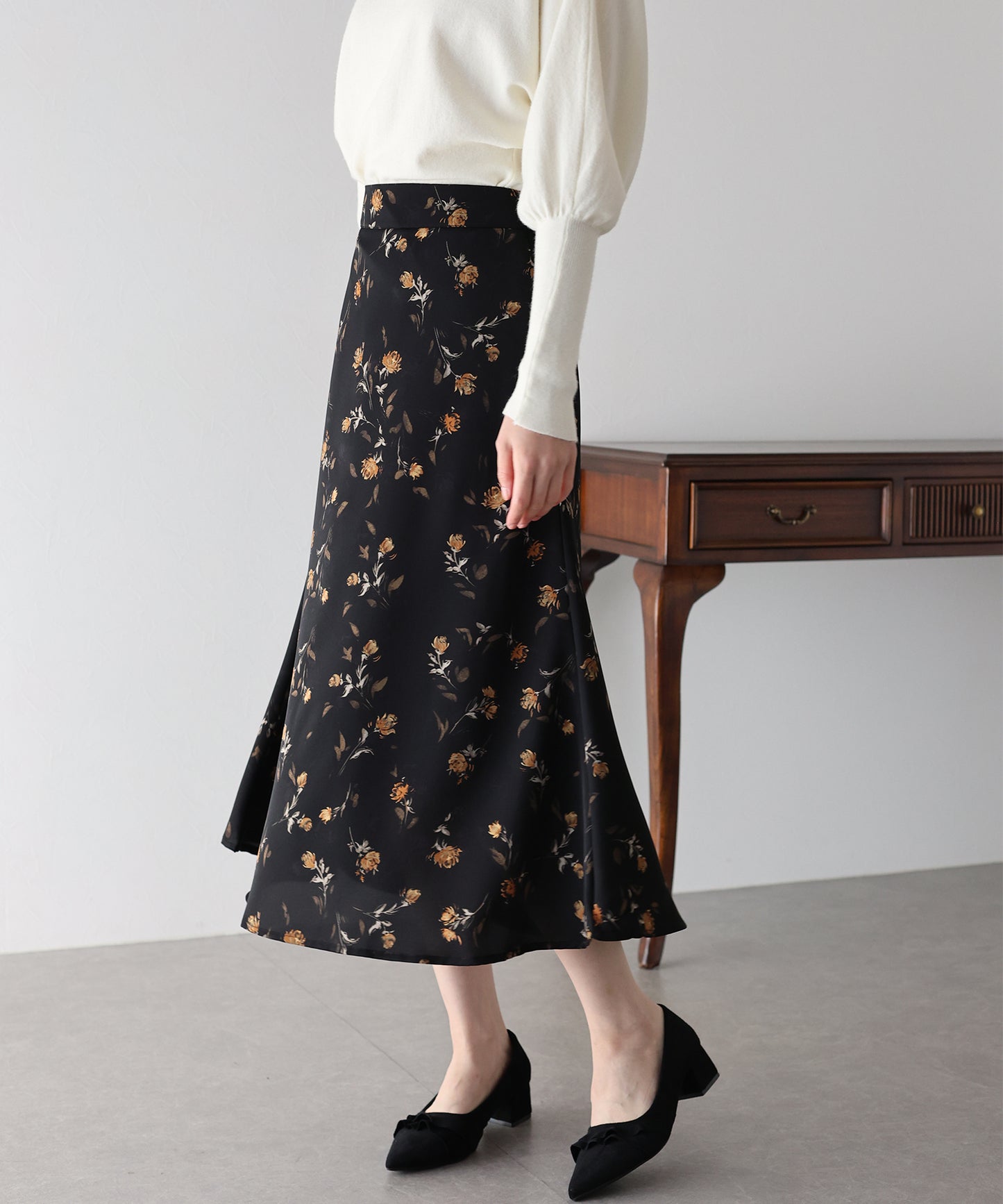 フラワープリント マーメイドスカート