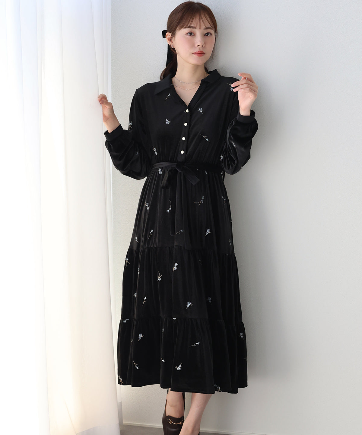 《選べる着丈》刺繍ベロアティアードワンピース