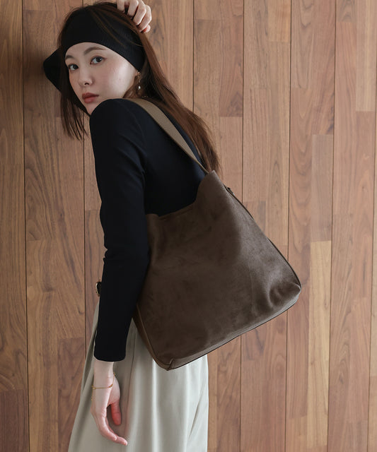 【早割5％OFF】ポーチ付きスウェードショルダーバッグ