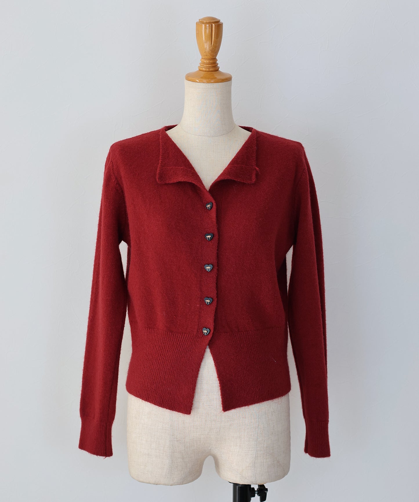 リボンハートボタンニット