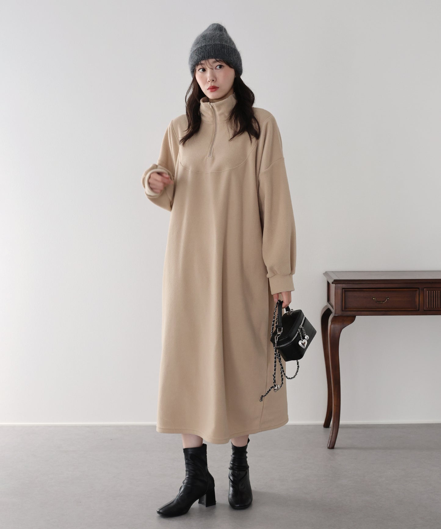 【早割5％OFF】ハーフジップフリースワンピース