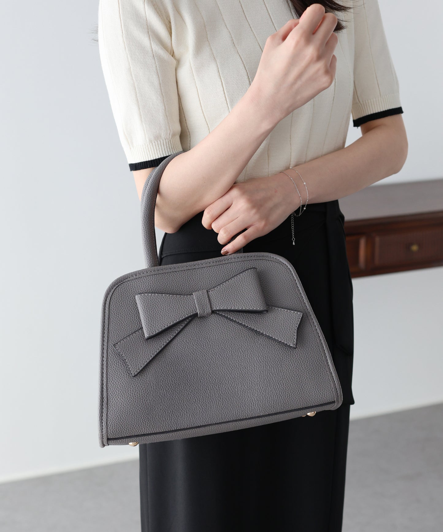 【早割5％OFF】2WAYラウンドリボンバッグ