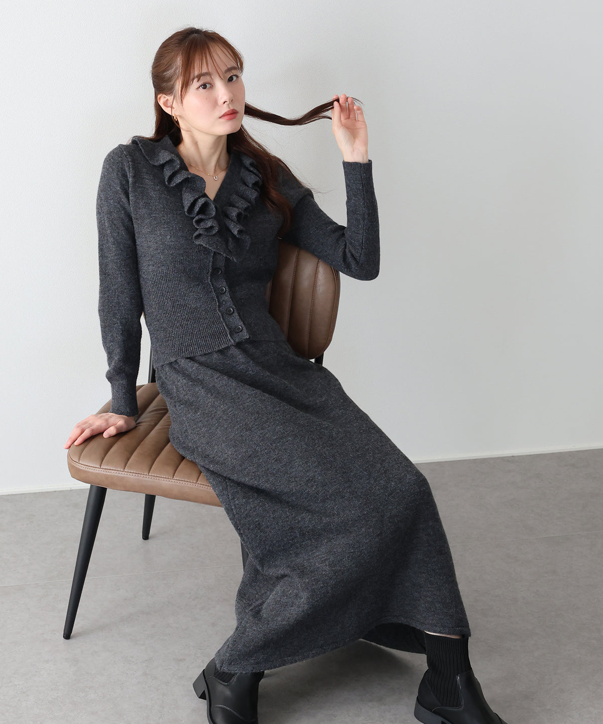 【早割5％OFF】ラッフルフリルカーディガン＆ニットスカート セットアップ