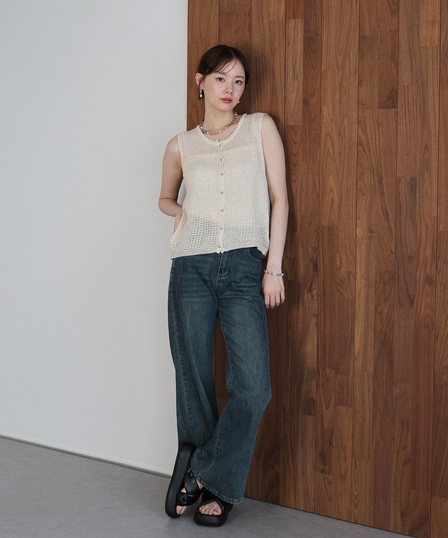 【早割5％OFF】ゴールドボタンニットベスト【メール便】