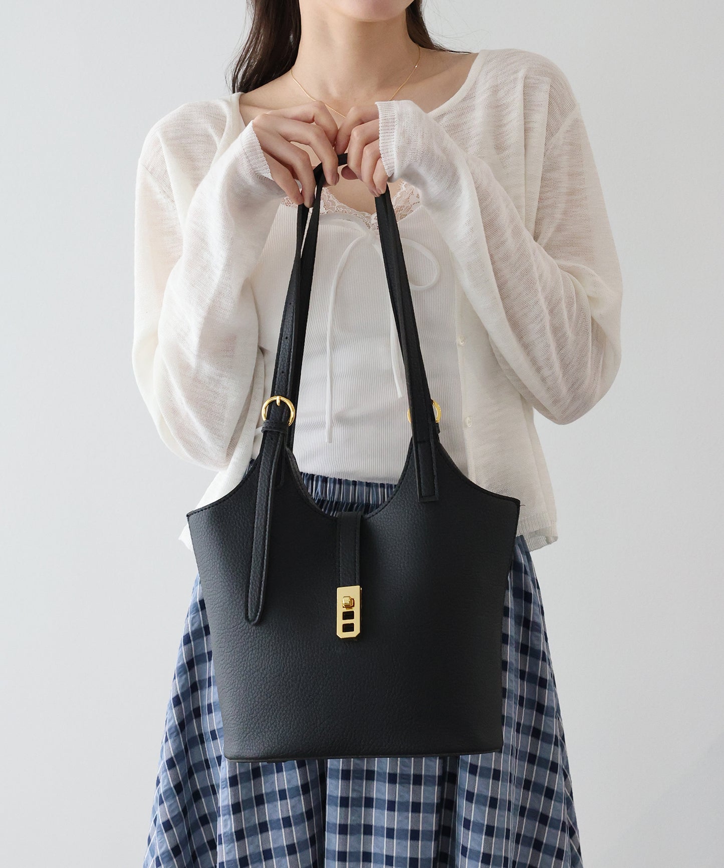 フェイクレザートートバッグ