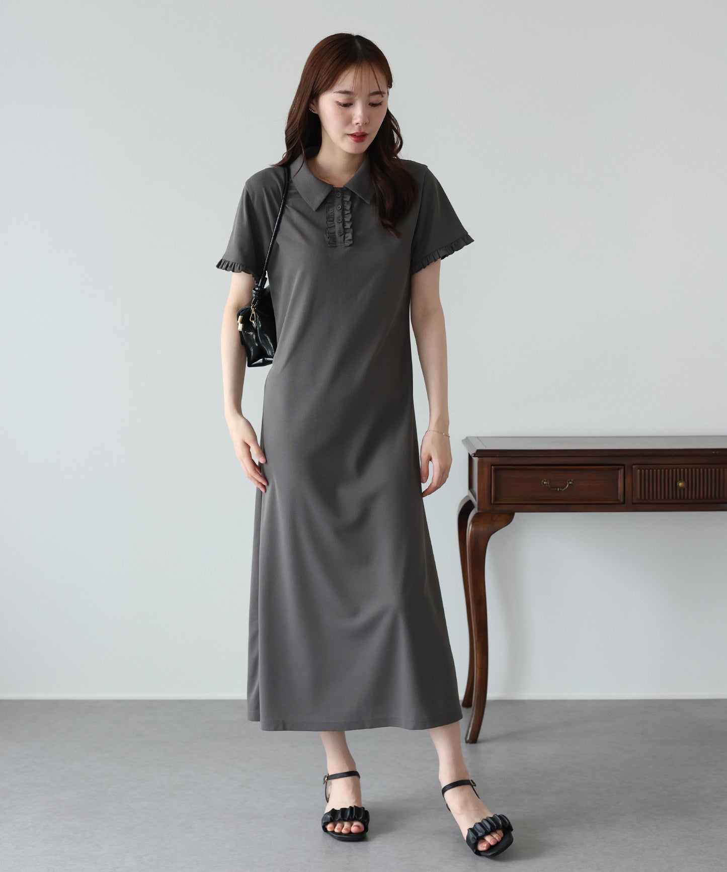 【早割5％OFF】フロントフリルポロワンピース