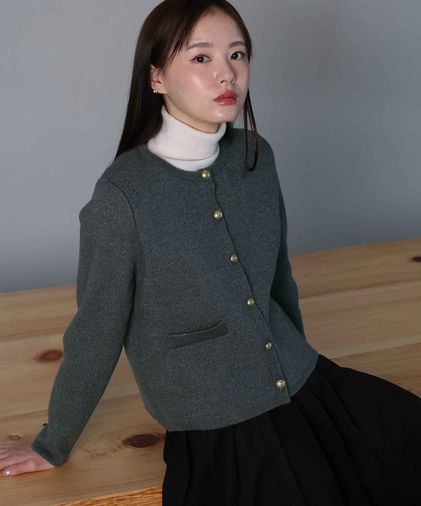 ゴールドボタンラメニットジャケット