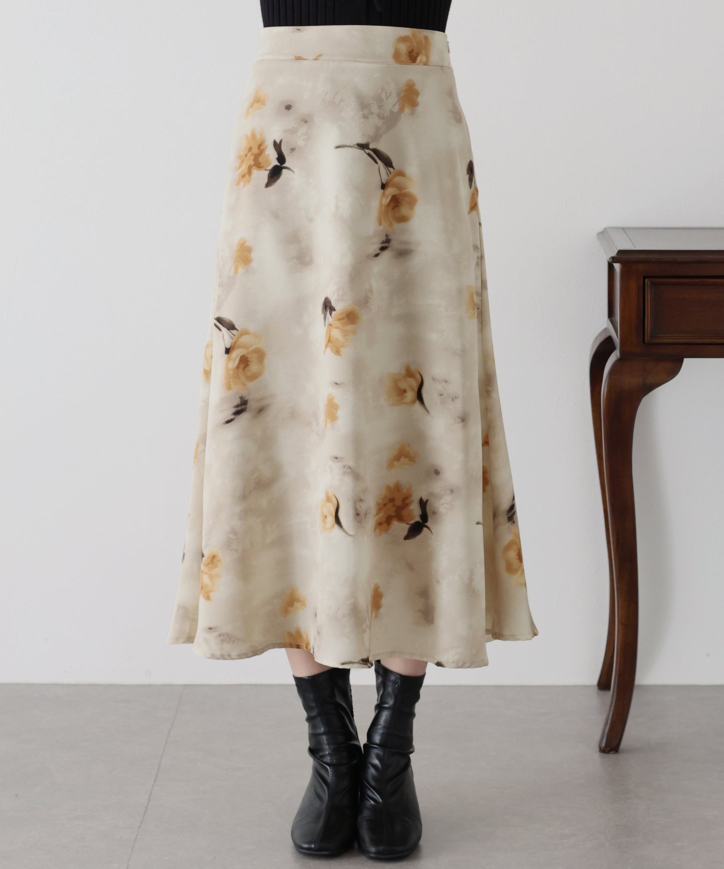 フラワープリント マーメイドスカート